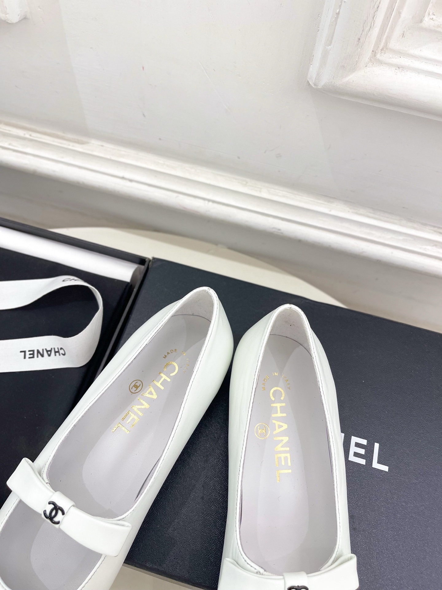 𝐂𝐇𝐀𝐍𝐄𝐋 | 小香 25𝐬𝐬 🦋2025 春夏新品 专柜经典走秀款 小香双C蝴蝶结玛丽珍鞋 系列上新