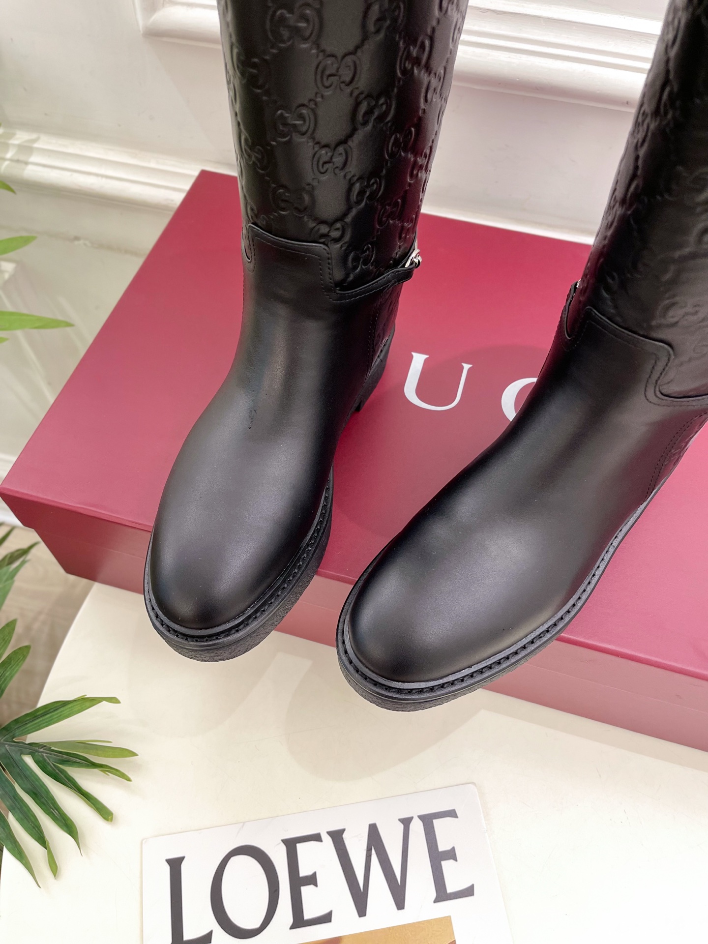 Gucci | 古驰 25𝐬𝐬 ⭐️2025 G家秋冬新品 经典马衔扣一脚蹬长靴 主打系列终于面世，狠货