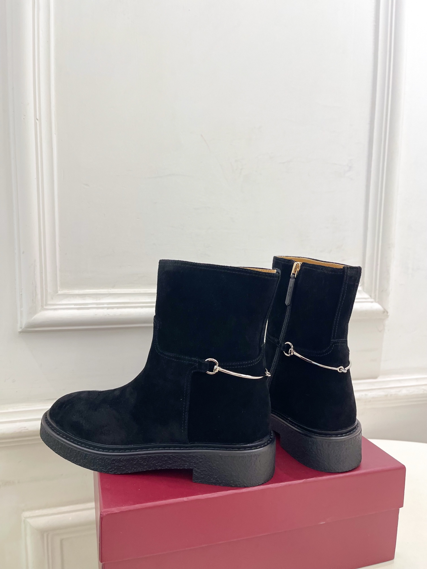 Gucci | 古驰 25𝐬𝐬 ⭐️2025 G家秋冬新品 走秀款经典马衔扣短靴 主打系列终于面世，狠货
