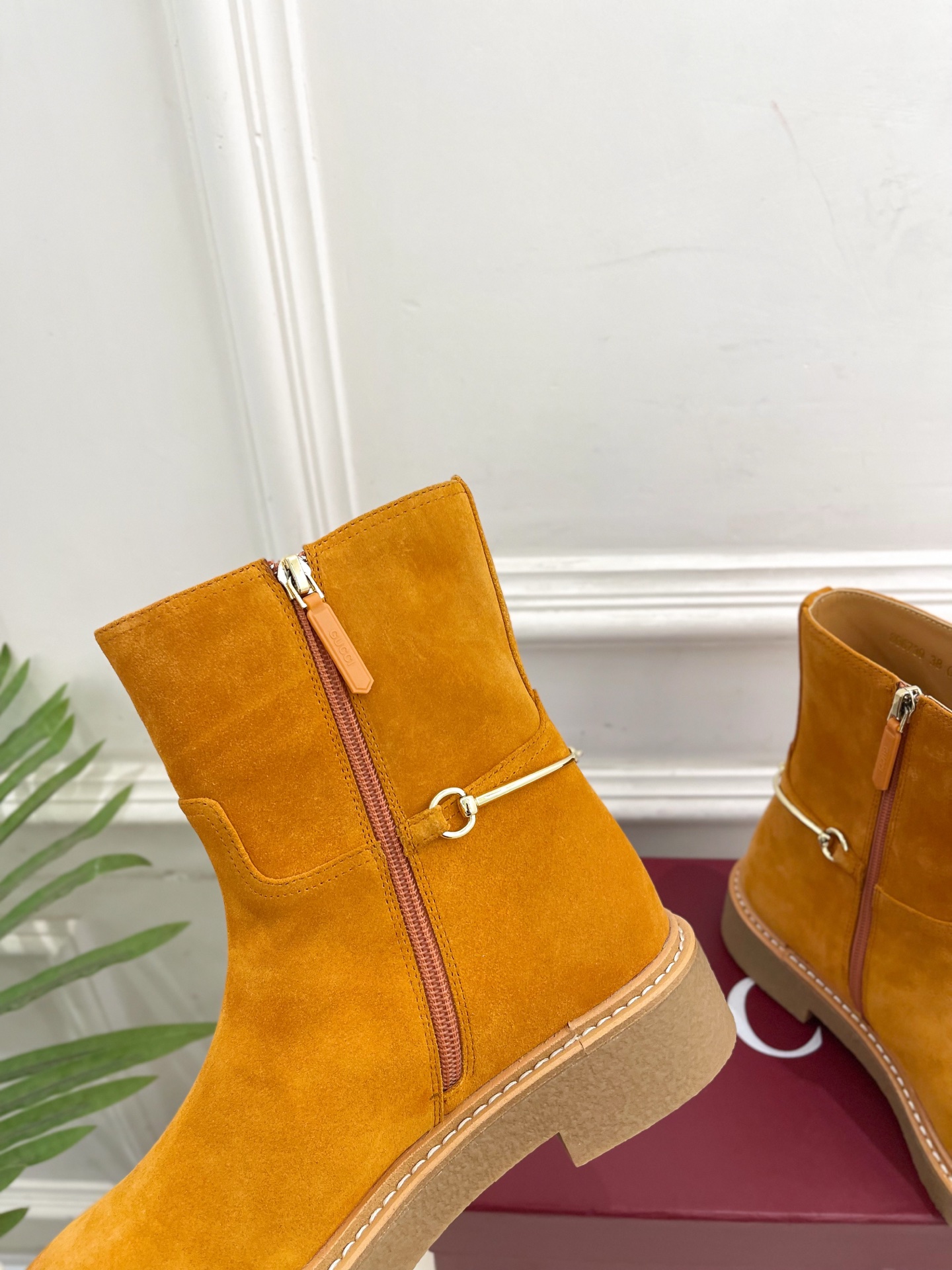 Gucci | 古驰 25𝐬𝐬 ⭐️2025 G家秋冬新品 走秀款经典马衔扣短靴 主打系列终于面世，狠货