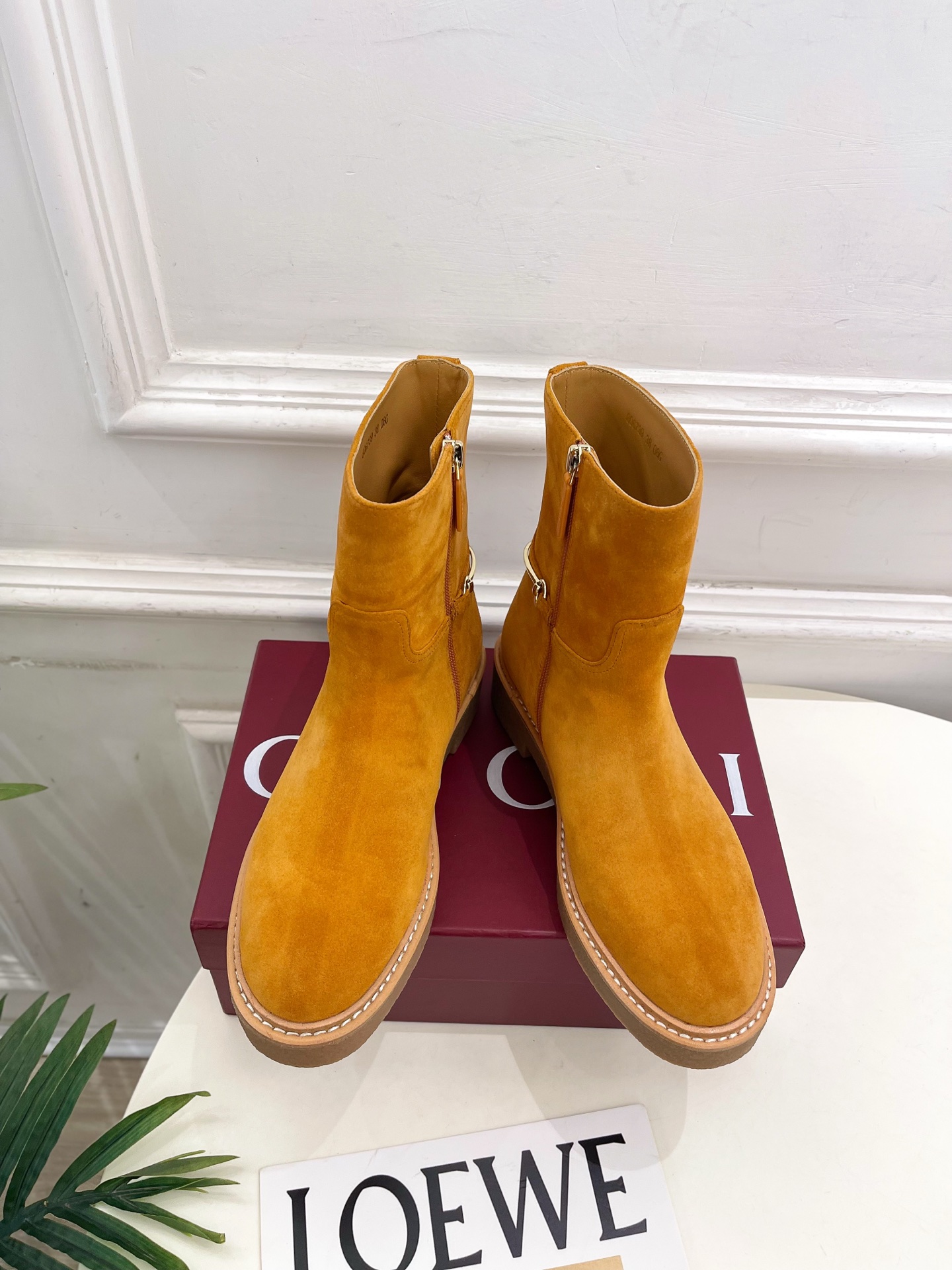 Gucci | 古驰 25𝐬𝐬 ⭐️2025 G家秋冬新品 走秀款经典马衔扣短靴 主打系列终于面世，狠货