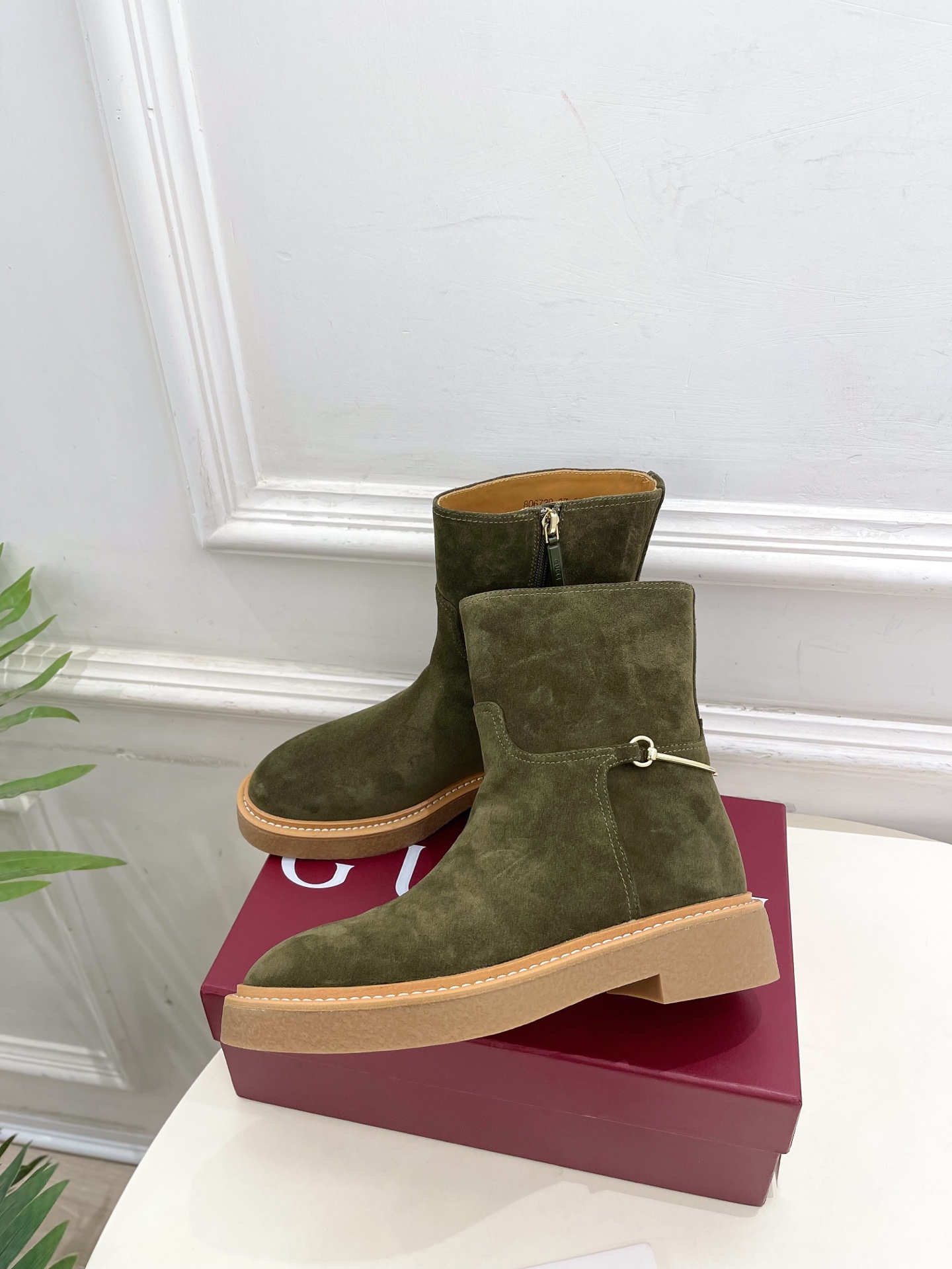 Gucci | 古驰 25𝐬𝐬 ⭐️2025 G家秋冬新品 走秀款经典马衔扣短靴 主打系列终于面世，狠货