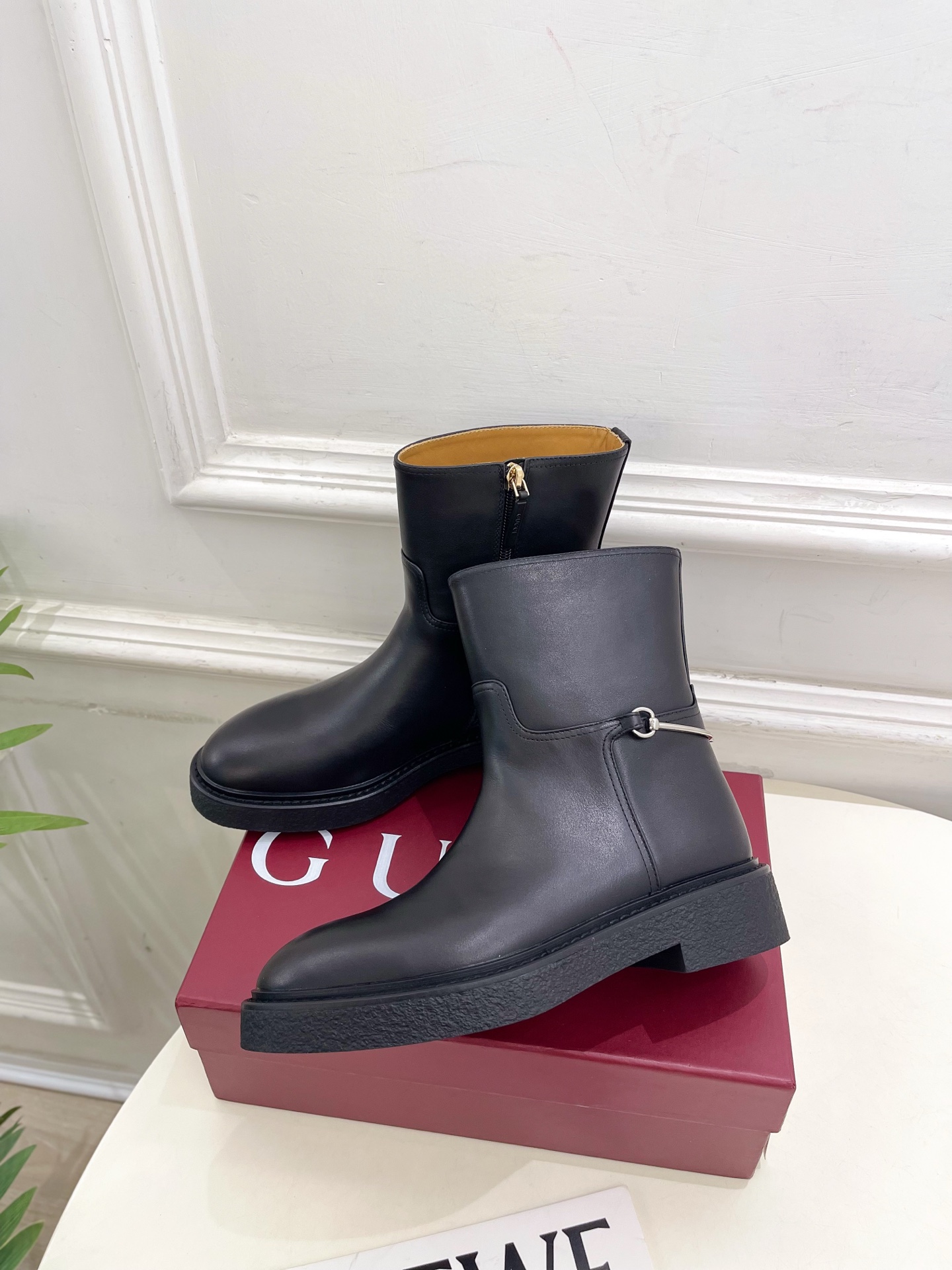 Gucci | 古驰 25𝐬𝐬 ⭐️2025 G家秋冬新品 走秀款经典马衔扣短靴 主打系列终于面世，狠货