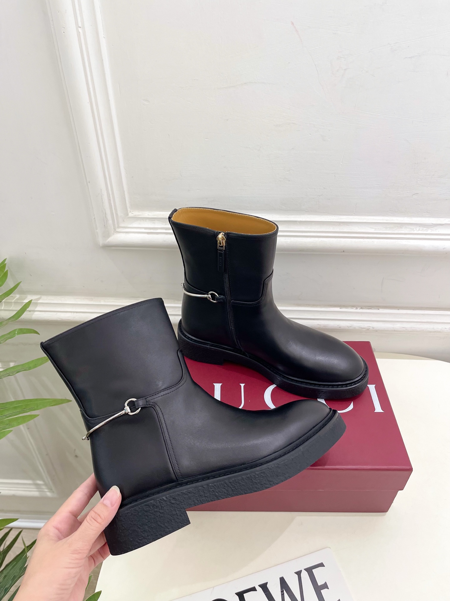 Gucci | 古驰 25𝐬𝐬 ⭐️2025 G家秋冬新品 走秀款经典马衔扣短靴 主打系列终于面世，狠货