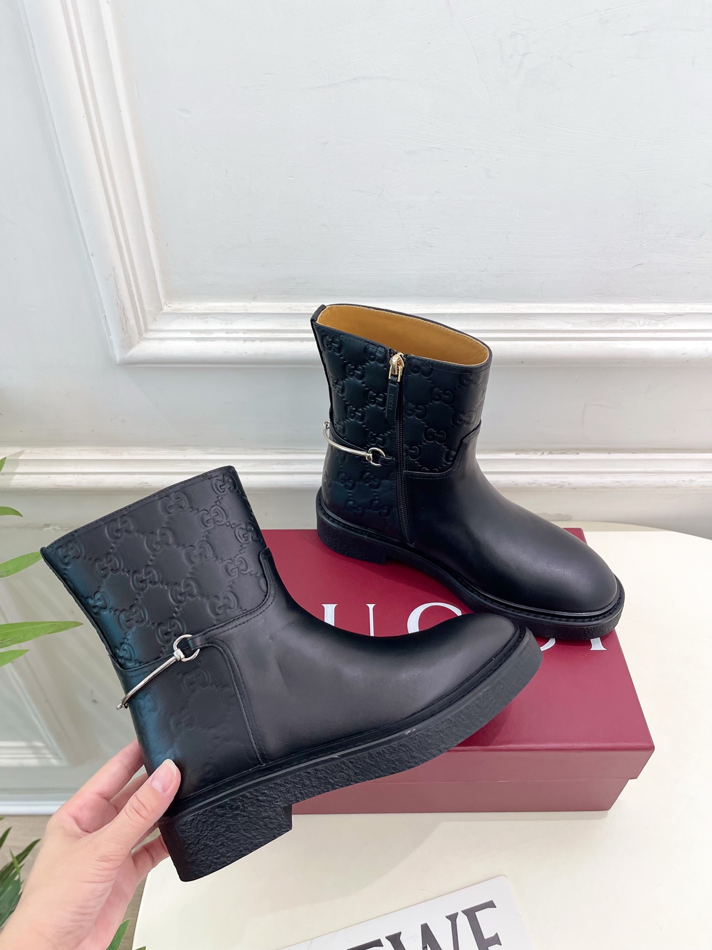 Gucci | 古驰 25𝐬𝐬 ⭐️2025 G家秋冬新品 走秀款经典马衔扣短靴 主打系列终于面世，狠货