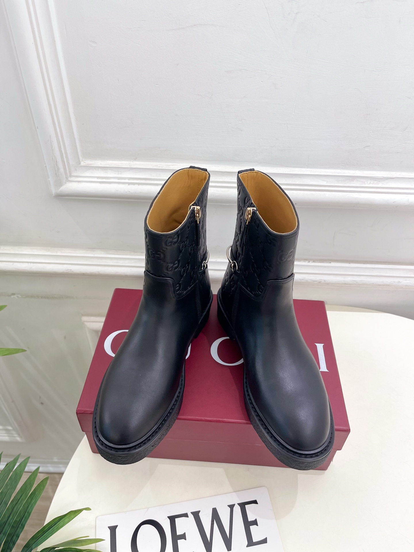 Gucci | 古驰 25𝐬𝐬 ⭐️2025 G家秋冬新品 走秀款经典马衔扣短靴 主打系列终于面世，狠货