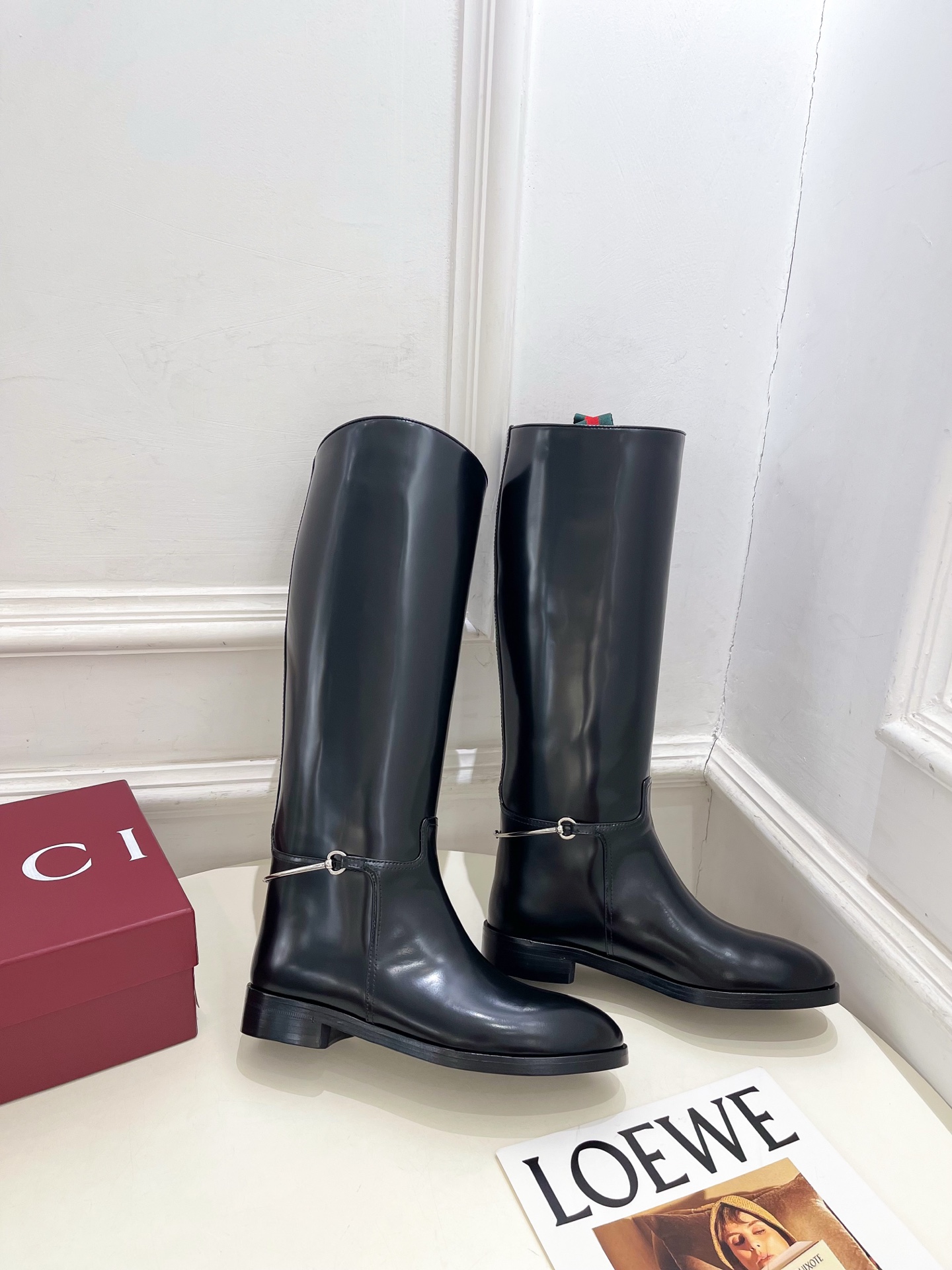 Gucci | 古驰 25𝐬𝐬 ⭐️2025秋冬新品 G家经典长条马衔扣长靴 主打系列终于面世，狠货值得