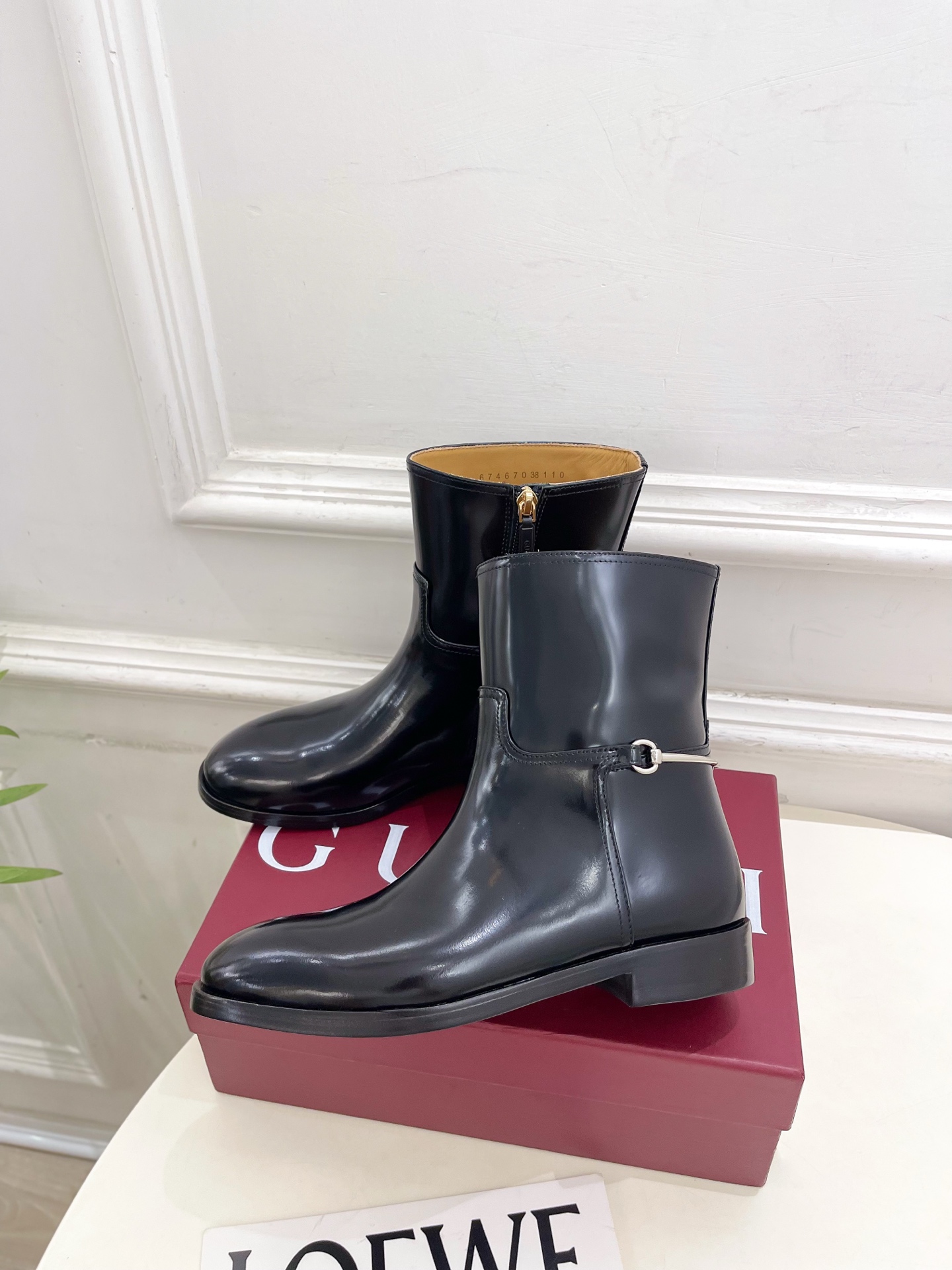 Gucci | 古驰 25𝐬𝐬 ⭐️2025秋冬新品 G家经典长条马衔扣短靴 主打系列终于面世，狠货值得