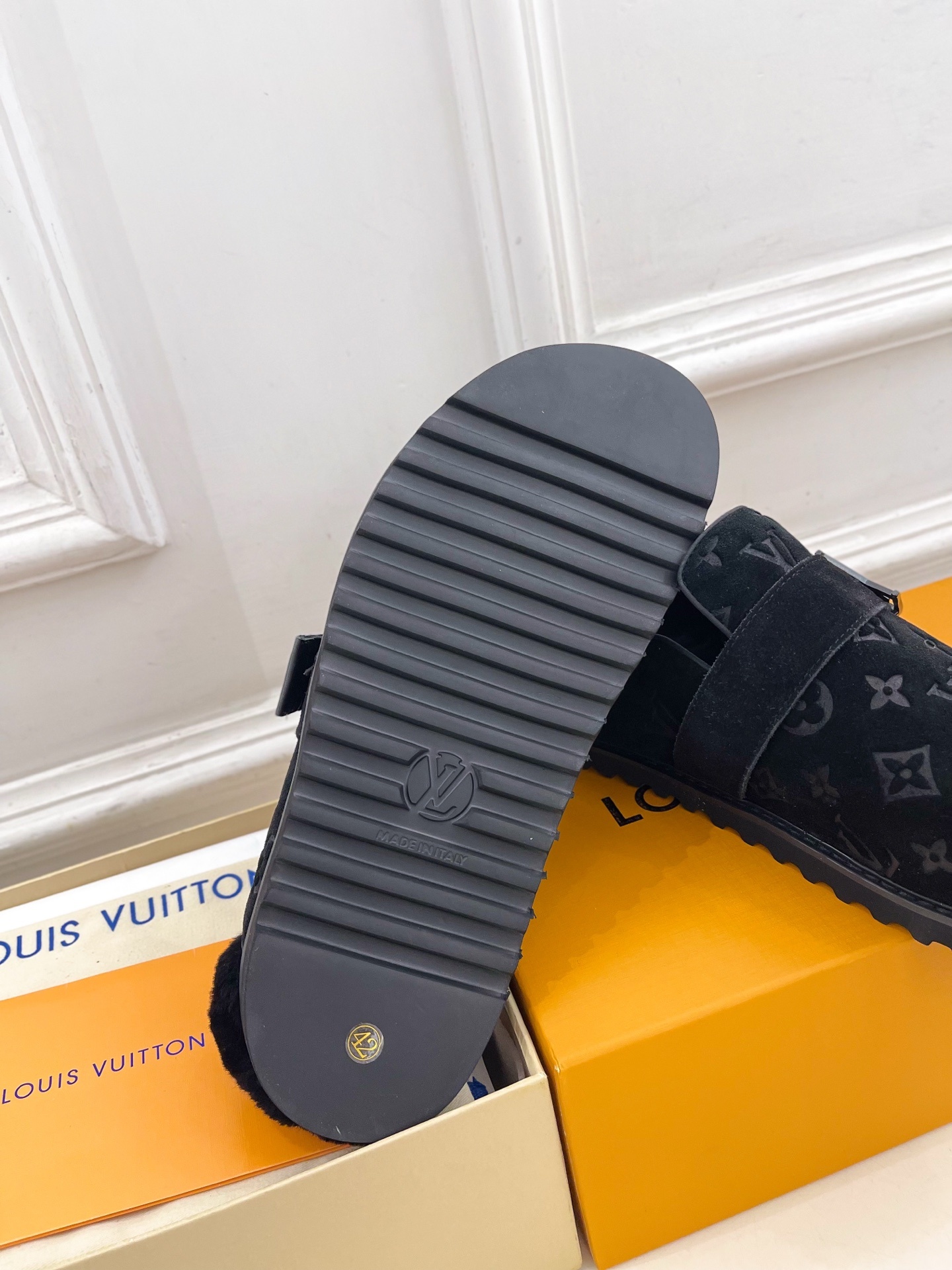 LV | 路易威登 25𝐬𝐬 🧡💚2025 秋冬新款 顶级版本⚠️专柜主打最新款 COSY COMFOR