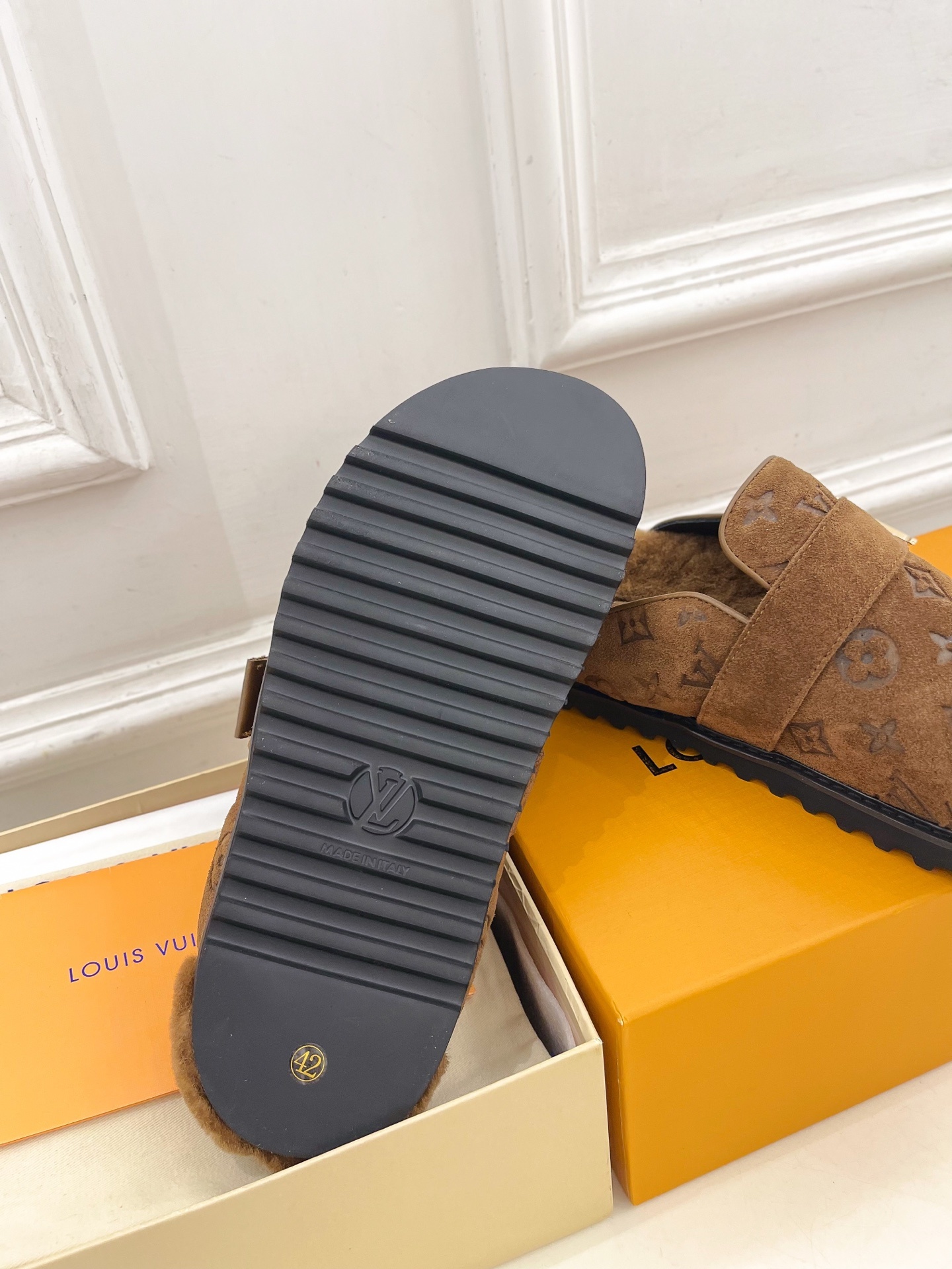 LV | 路易威登 25𝐬𝐬 🧡💚2025 秋冬新款 顶级版本⚠️专柜主打最新款 COSY COMFOR