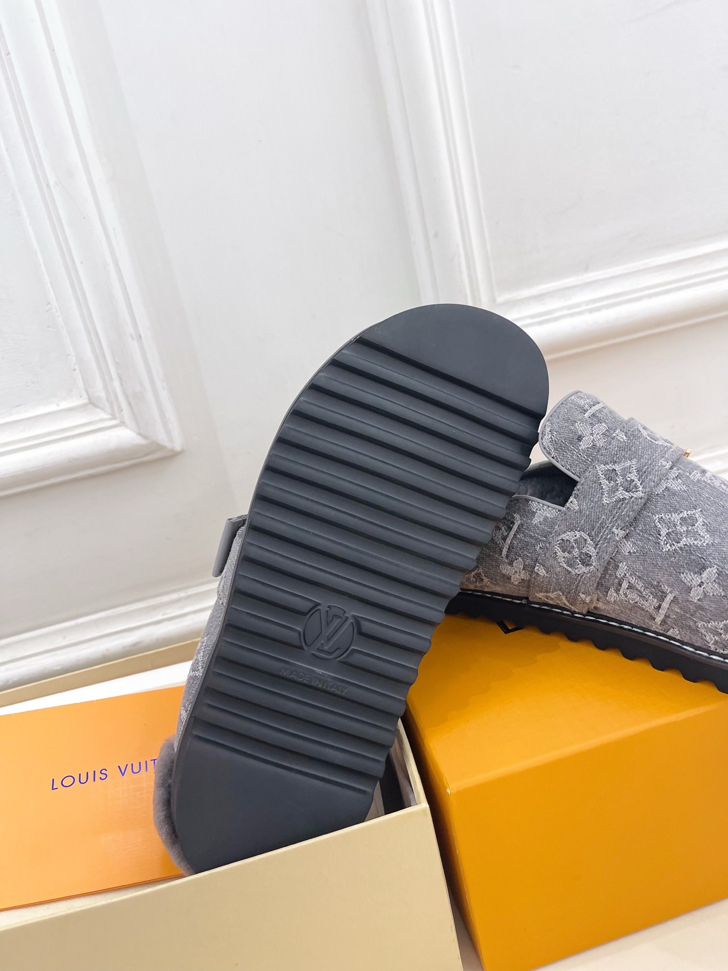 LV | 路易威登 25𝐬𝐬 🧡💚2025 秋冬新款 顶级版本⚠️专柜主打最新款 COSY COMFOR