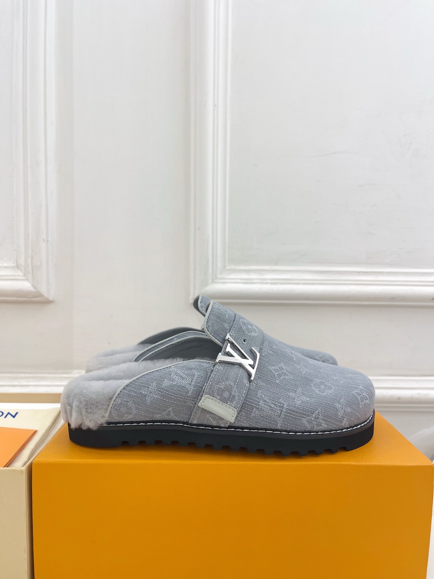 LV | 路易威登 25𝐬𝐬 🧡💚2025 秋冬新款 顶级版本⚠️专柜主打最新款 COSY COMFOR