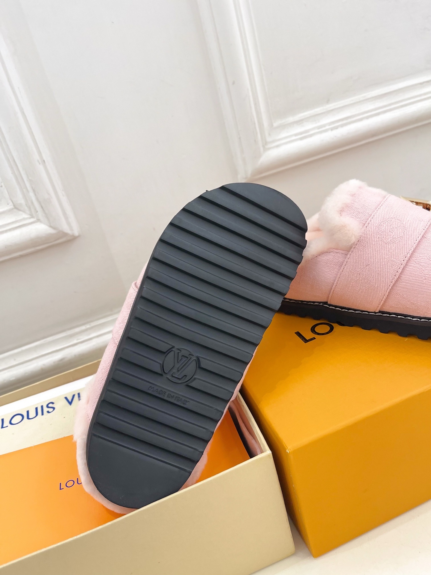 LV | 路易威登 25𝐬𝐬 🧡💚2025 秋冬新款 顶级版本⚠️专柜主打最新款 COSY COMFOR