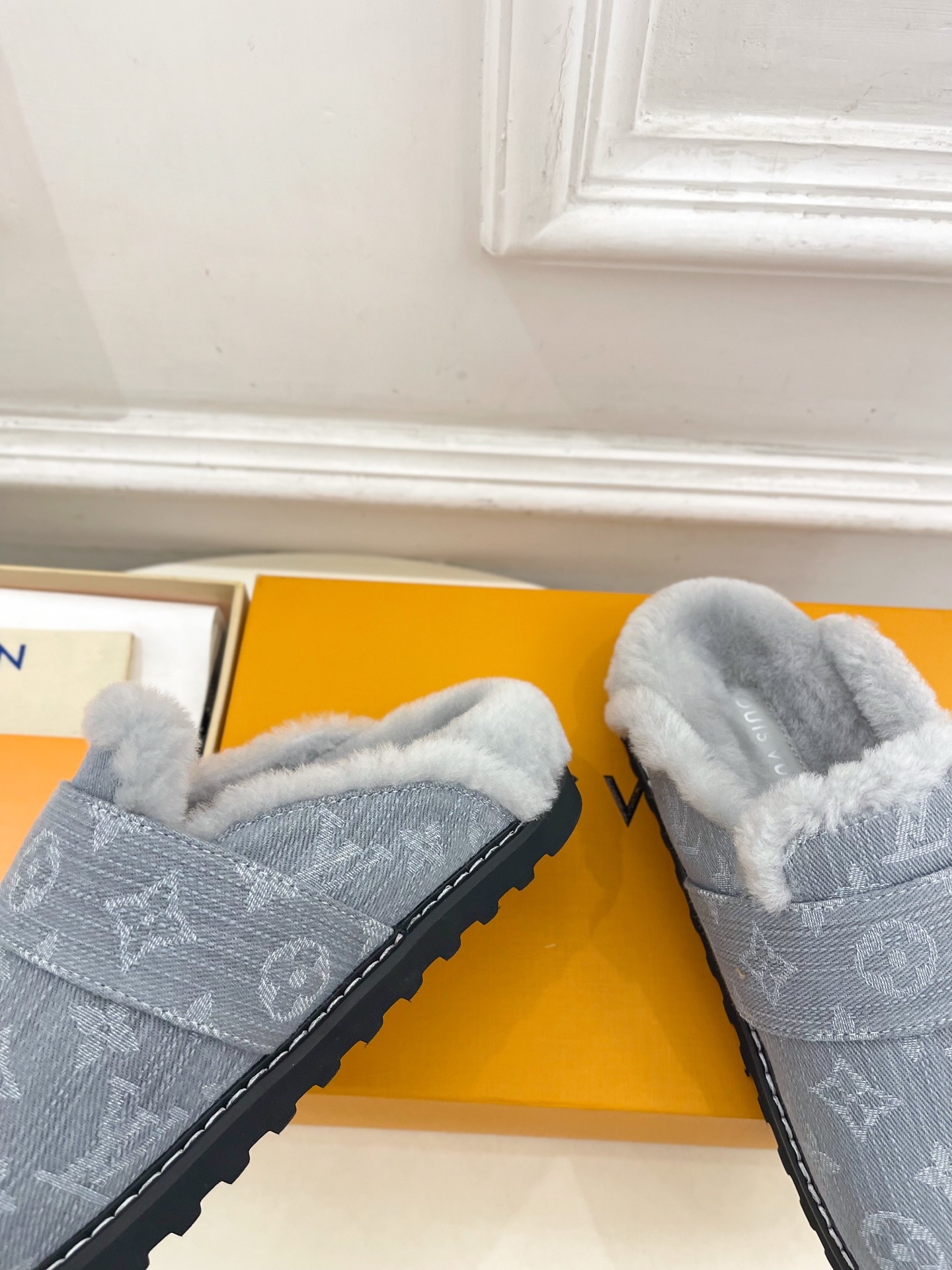LV | 路易威登 25𝐬𝐬 🧡💚2025 秋冬新款 顶级版本⚠️专柜主打最新款 COSY COMFOR