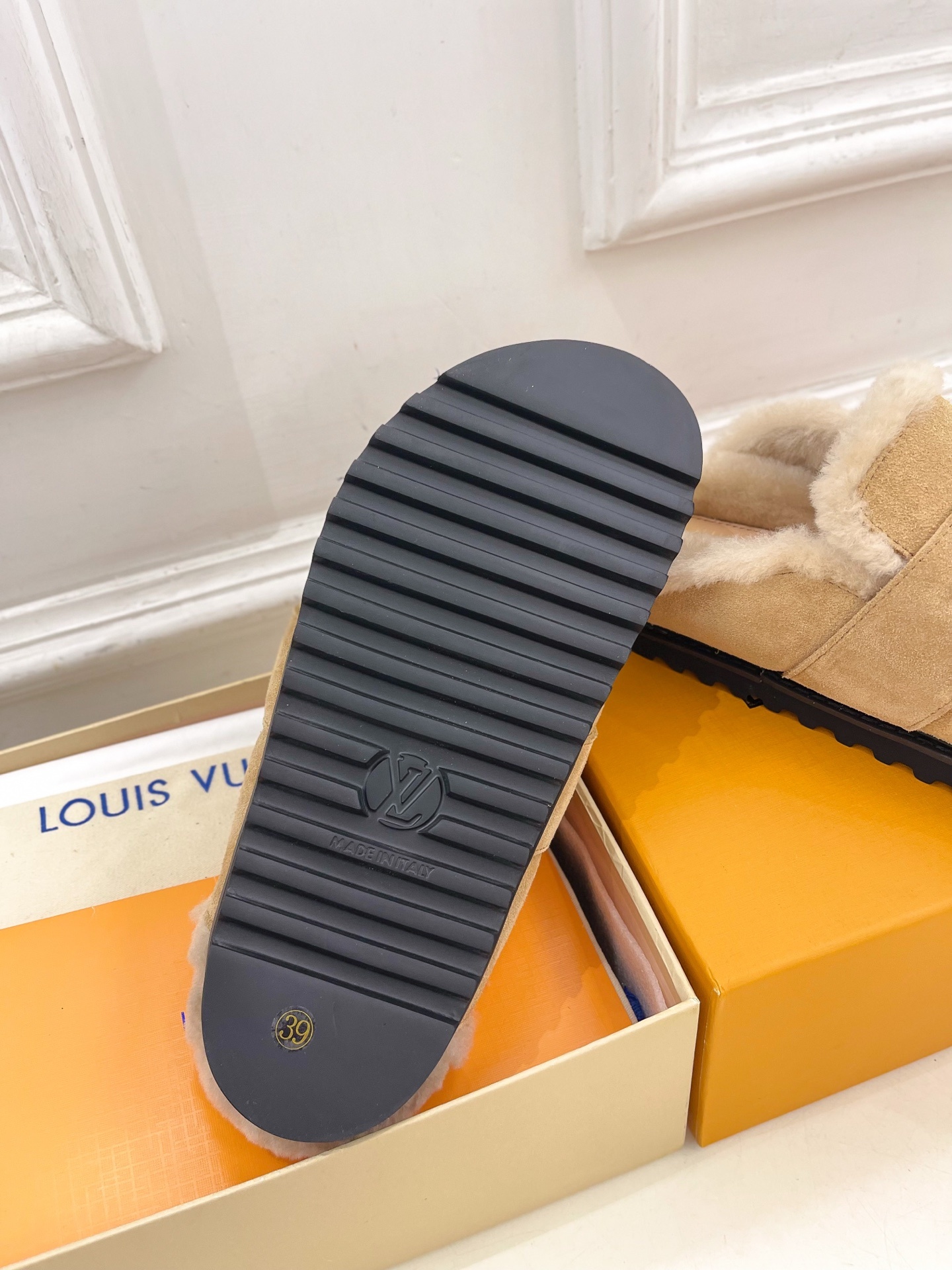 LV | 路易威登 25𝐬𝐬 🧡💚2025 秋冬新款 顶级版本⚠️专柜主打最新款 COSY COMFOR