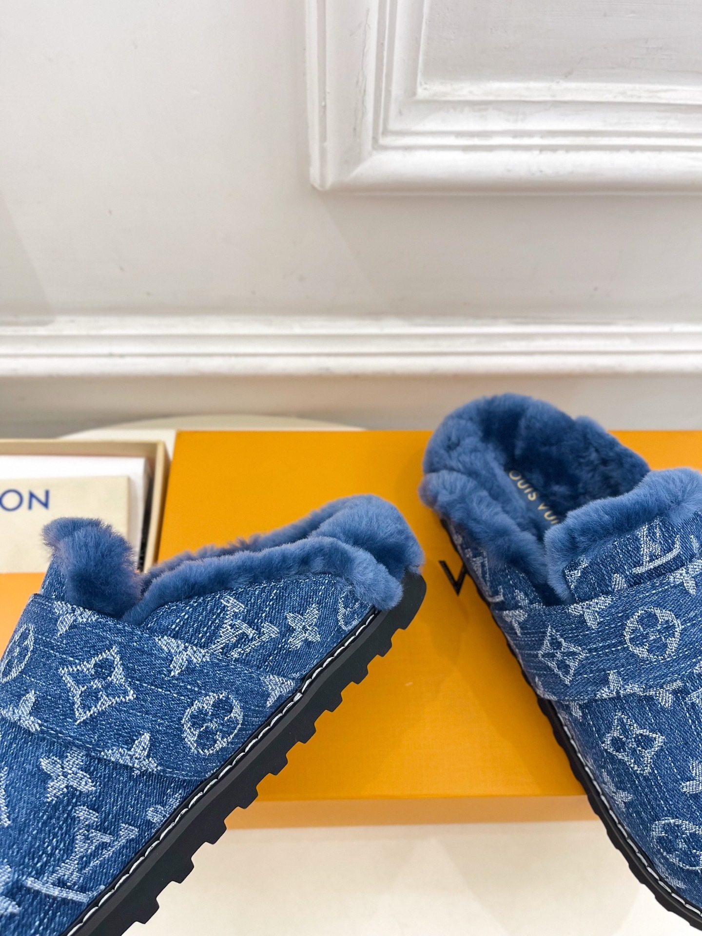 LV | 路易威登 25𝐬𝐬 🧡💚2025 秋冬新款 顶级版本⚠️专柜主打最新款 COSY COMFOR