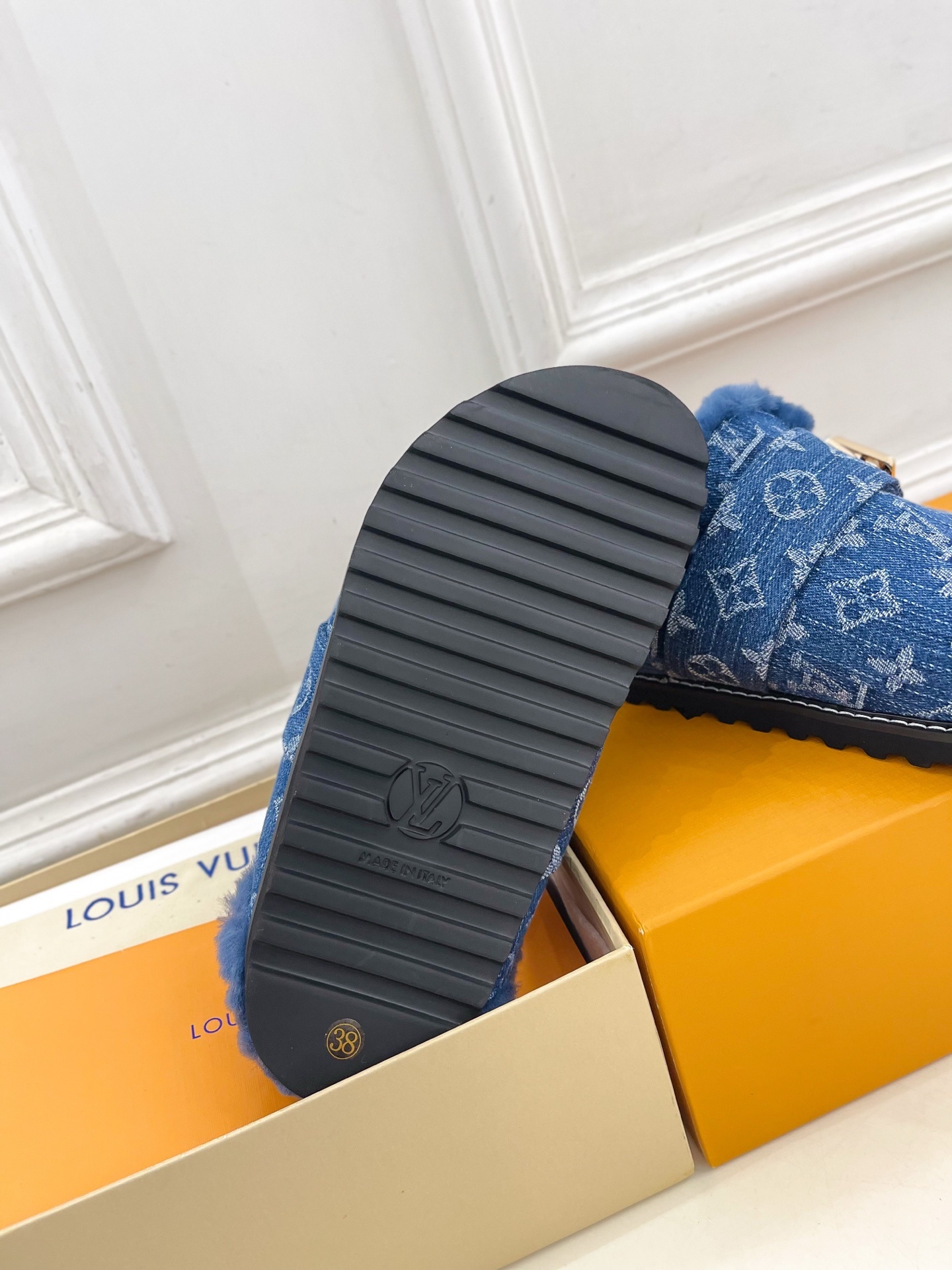LV | 路易威登 25𝐬𝐬 🧡💚2025 秋冬新款 顶级版本⚠️专柜主打最新款 COSY COMFOR