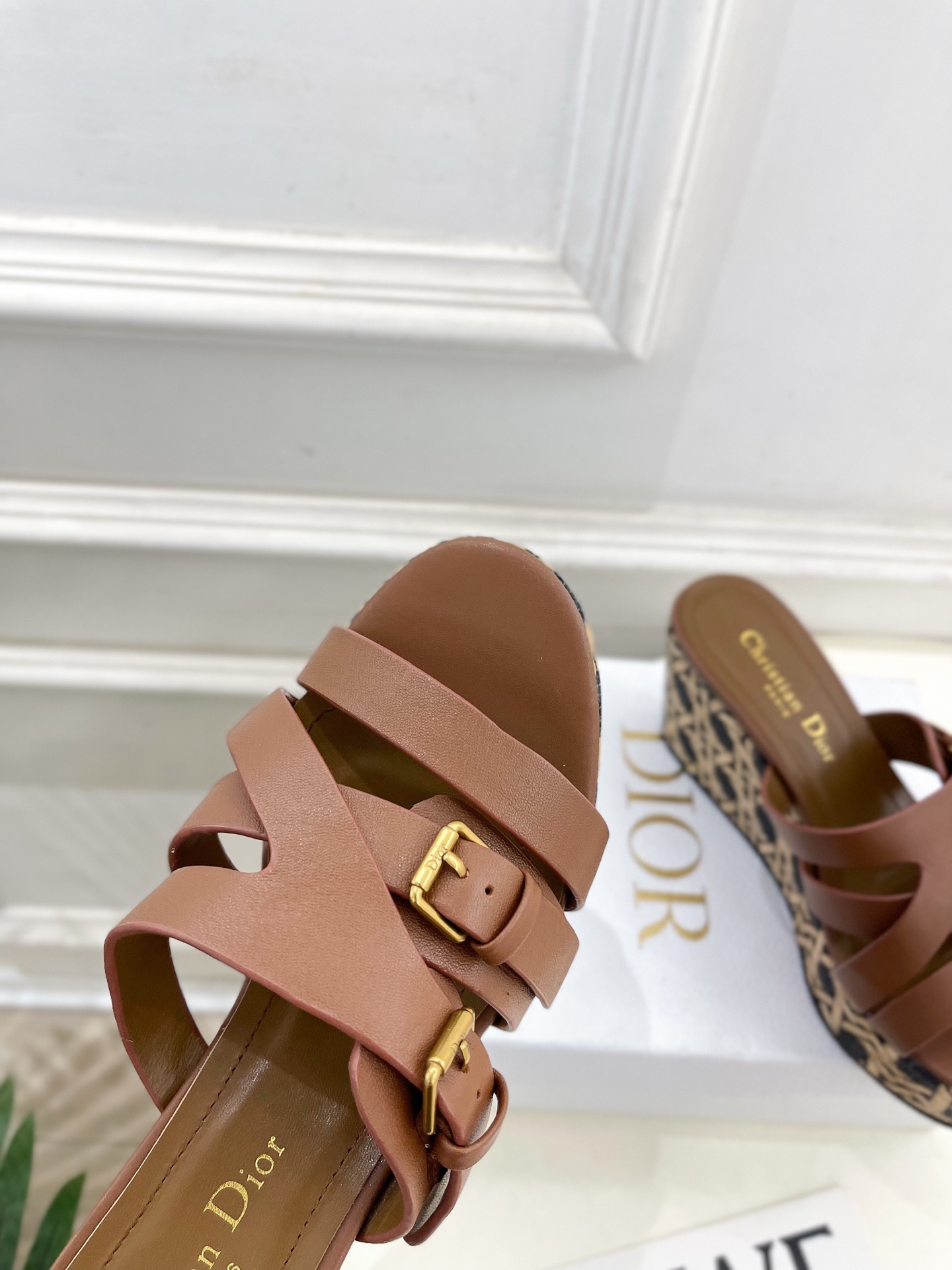 Dior | 迪奥 25 𝐬𝐬 🧡💚2025春夏新品 顶级版本⚠️专柜主打新款 Attitude坡跟拖鞋