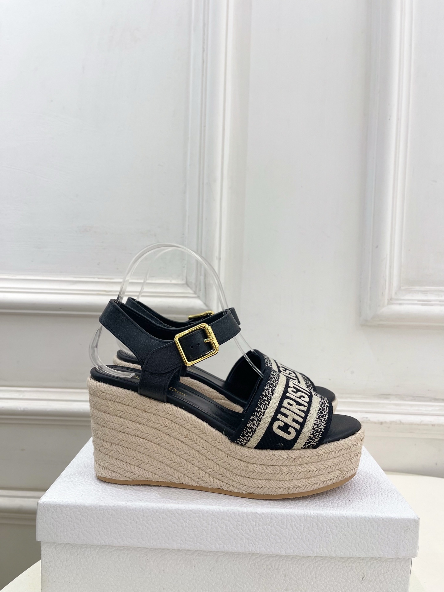 Dior | 迪奥 25 𝐬𝐬 🧡💚2025春夏新品 顶级版本⚠️专柜主打新款 Dway 字母刺绣麻绳坡