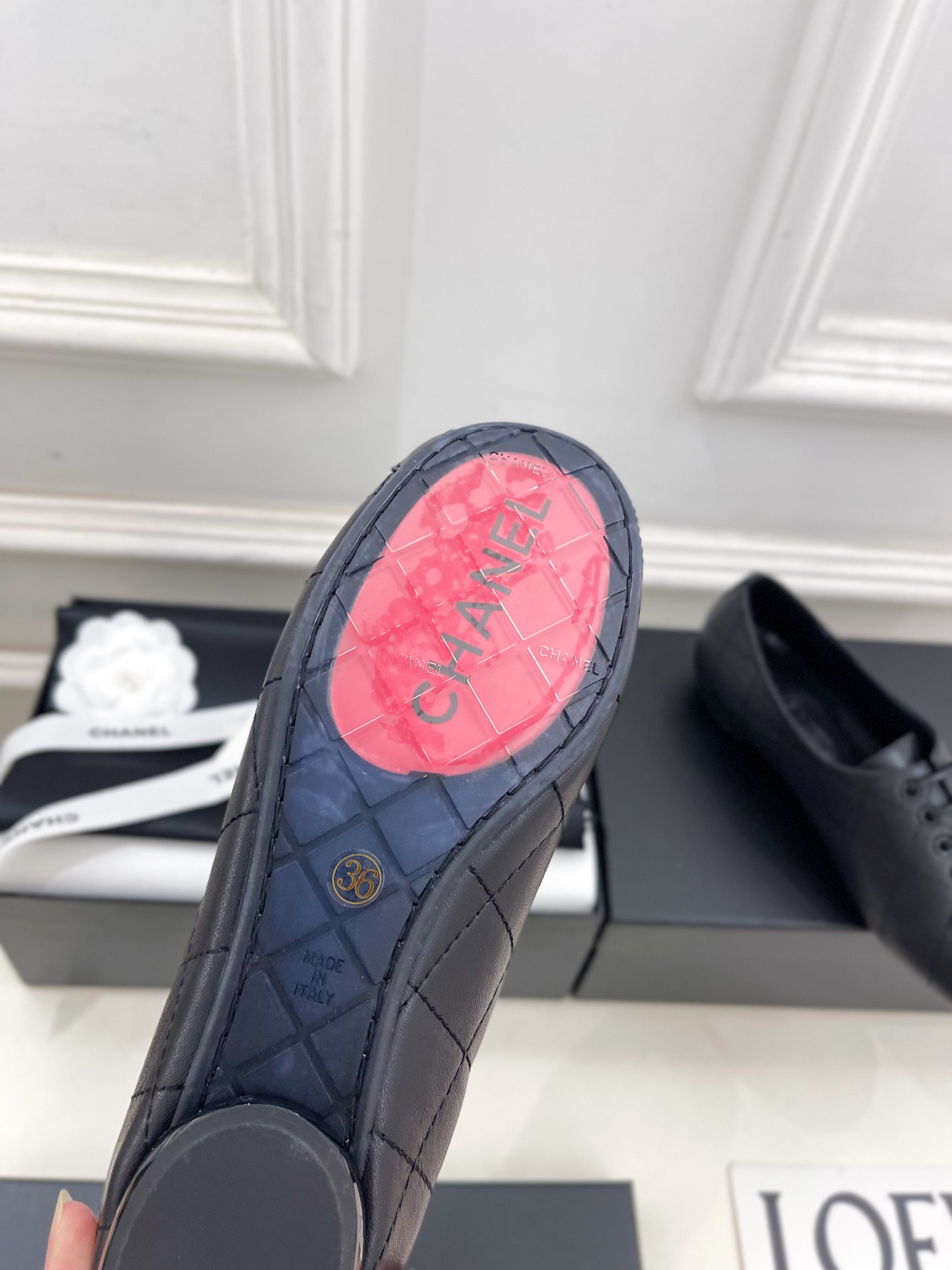 𝐂𝐇𝐀𝐍𝐄𝐋 | 小香 25𝐬𝐬 🦋2025 春夏新品 专柜经典走秀款 小香大双C中古系带芭蕾鞋 系列上