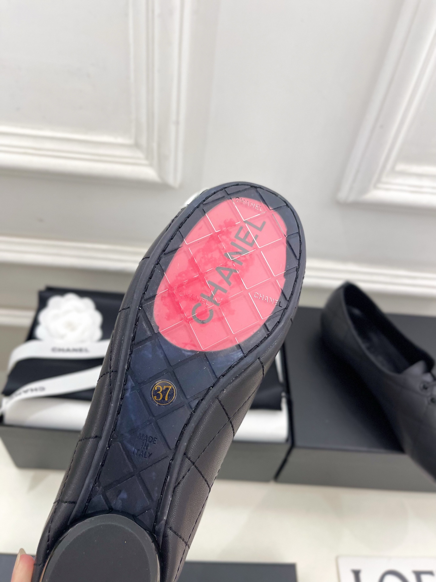 𝐂𝐇𝐀𝐍𝐄𝐋 | 小香 25𝐬𝐬 🦋2025 春夏新品 专柜经典走秀款 小香大双C中古系带芭蕾鞋 系列上