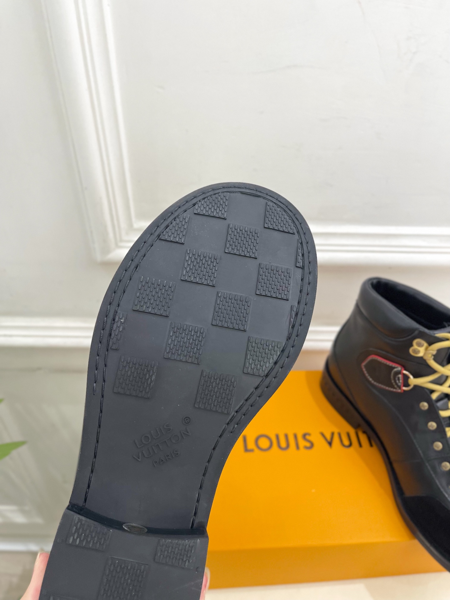 LV | 路易威登 25𝐬𝐬🧡💚2025秋冬新品 顶级版本⚠️专柜主打最新款 驴牌经典系带登山靴系列 硬