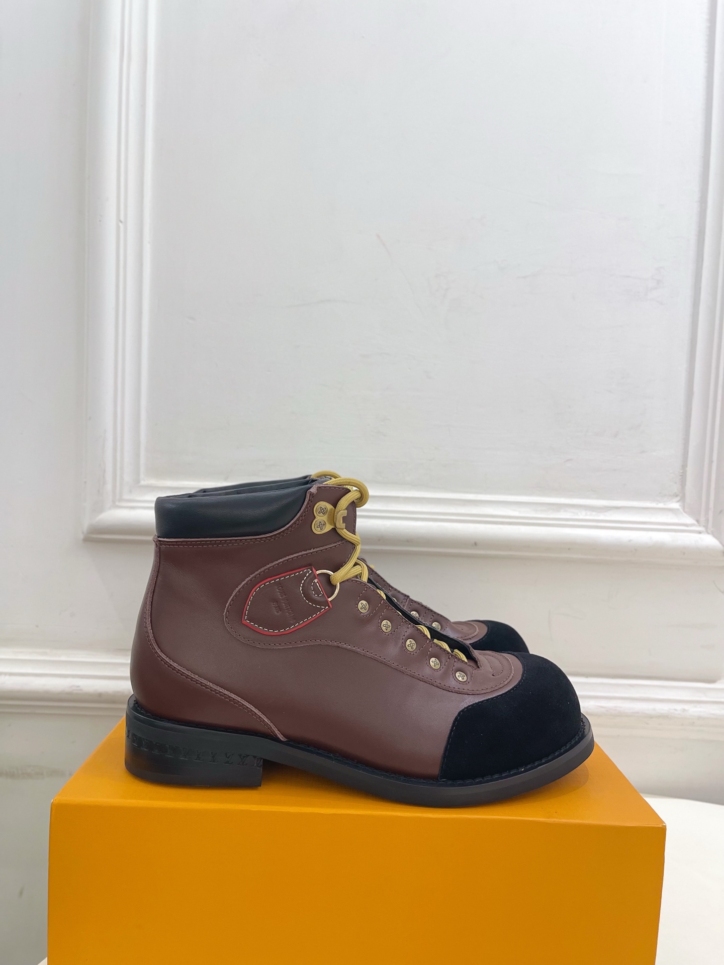 LV | 路易威登 25𝐬𝐬🧡💚2025秋冬新品 顶级版本⚠️专柜主打最新款 驴牌经典系带登山靴系列 硬