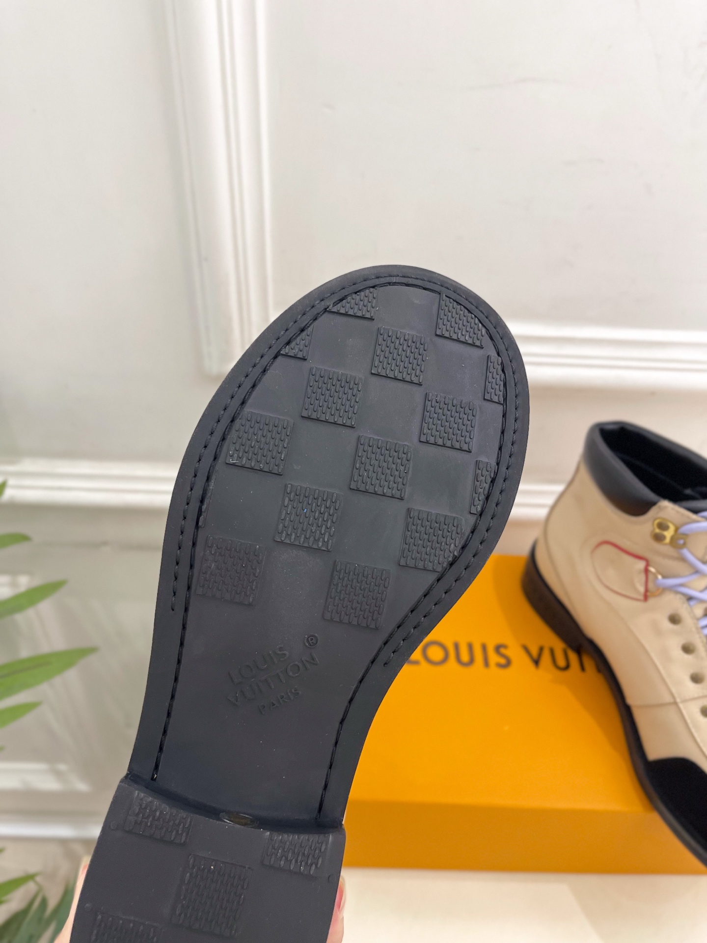 LV | 路易威登 25𝐬𝐬🧡💚2025秋冬新品 顶级版本⚠️专柜主打最新款 驴牌经典系带登山靴系列 硬
