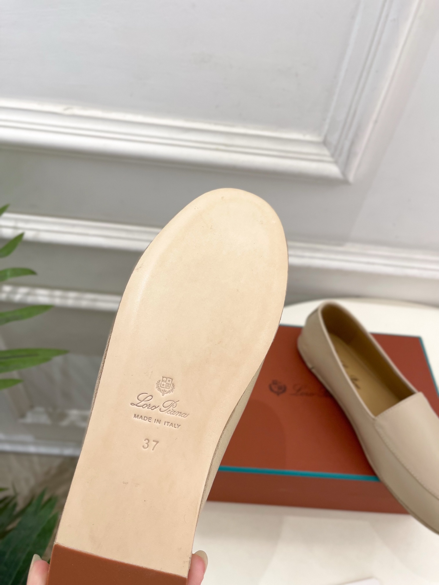 Loro Piana 乐悠翩雅 代购级别⚠️2025春夏新品 Anton Walk复古情侣款乐福鞋 ——