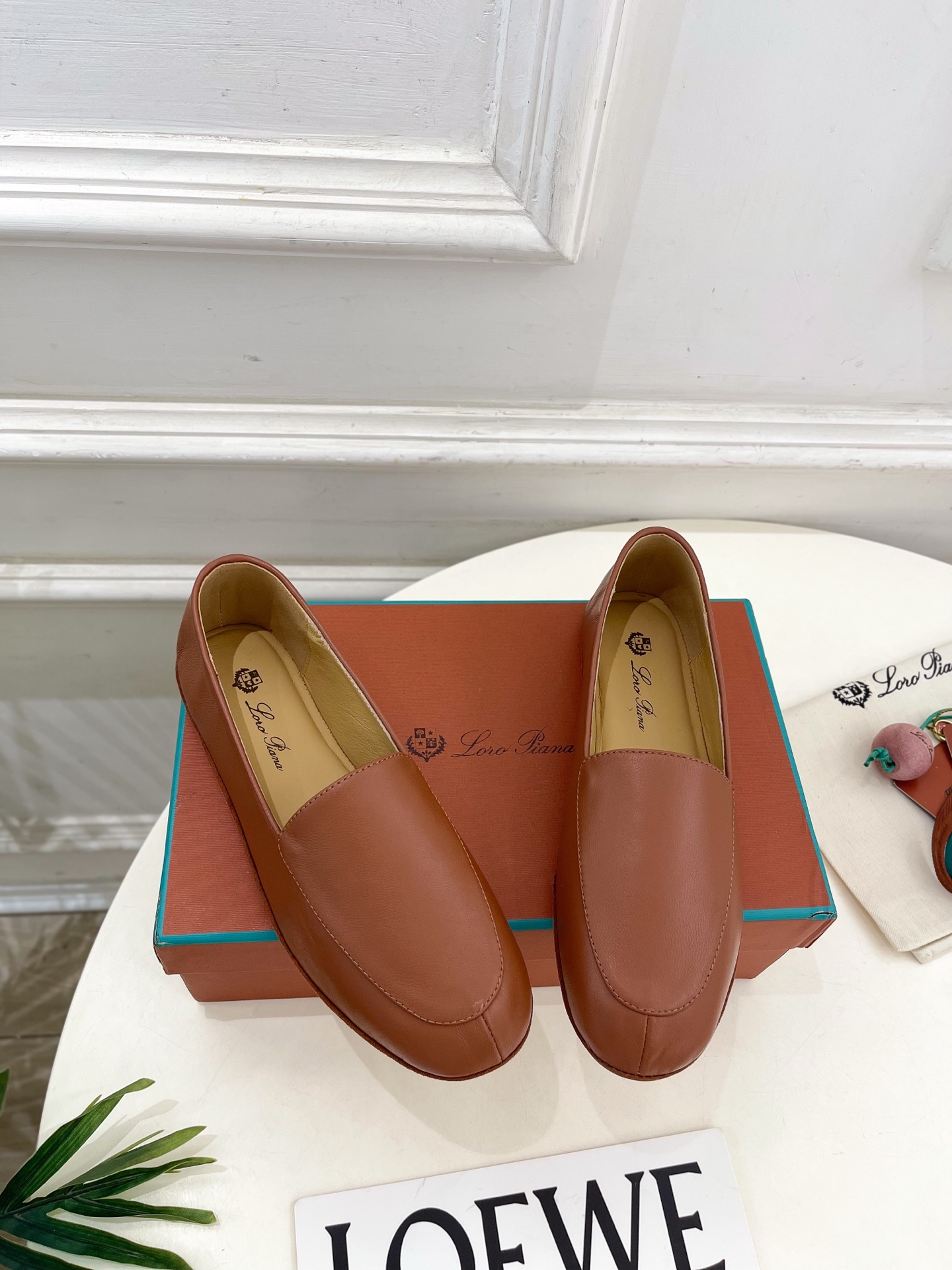 Loro Piana 乐悠翩雅 代购级别⚠️2025春夏新品 Anton Walk复古情侣款乐福鞋 ——
