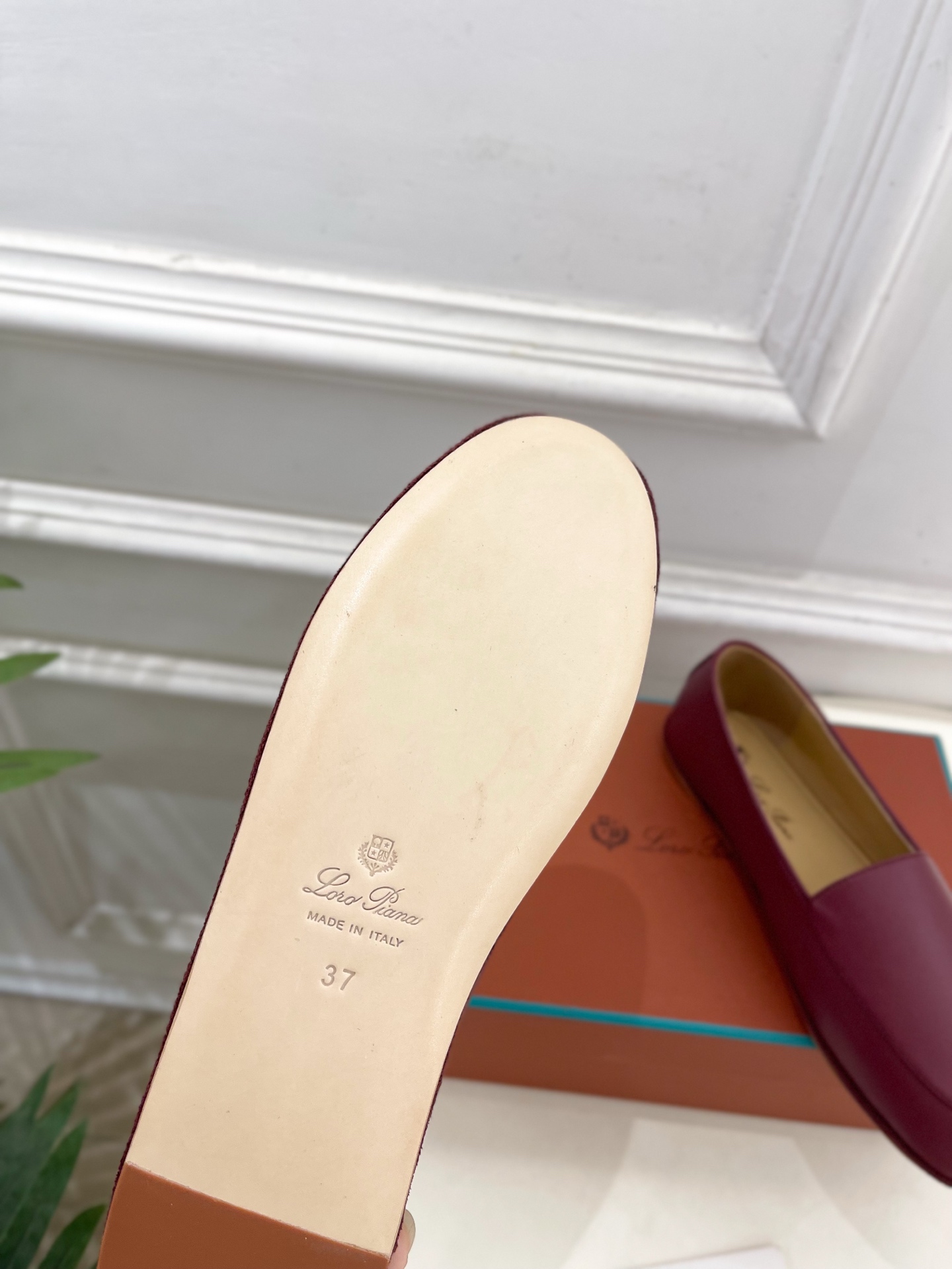 Loro Piana 乐悠翩雅 代购级别⚠️2025春夏新品 Anton Walk复古情侣款乐福鞋 ——