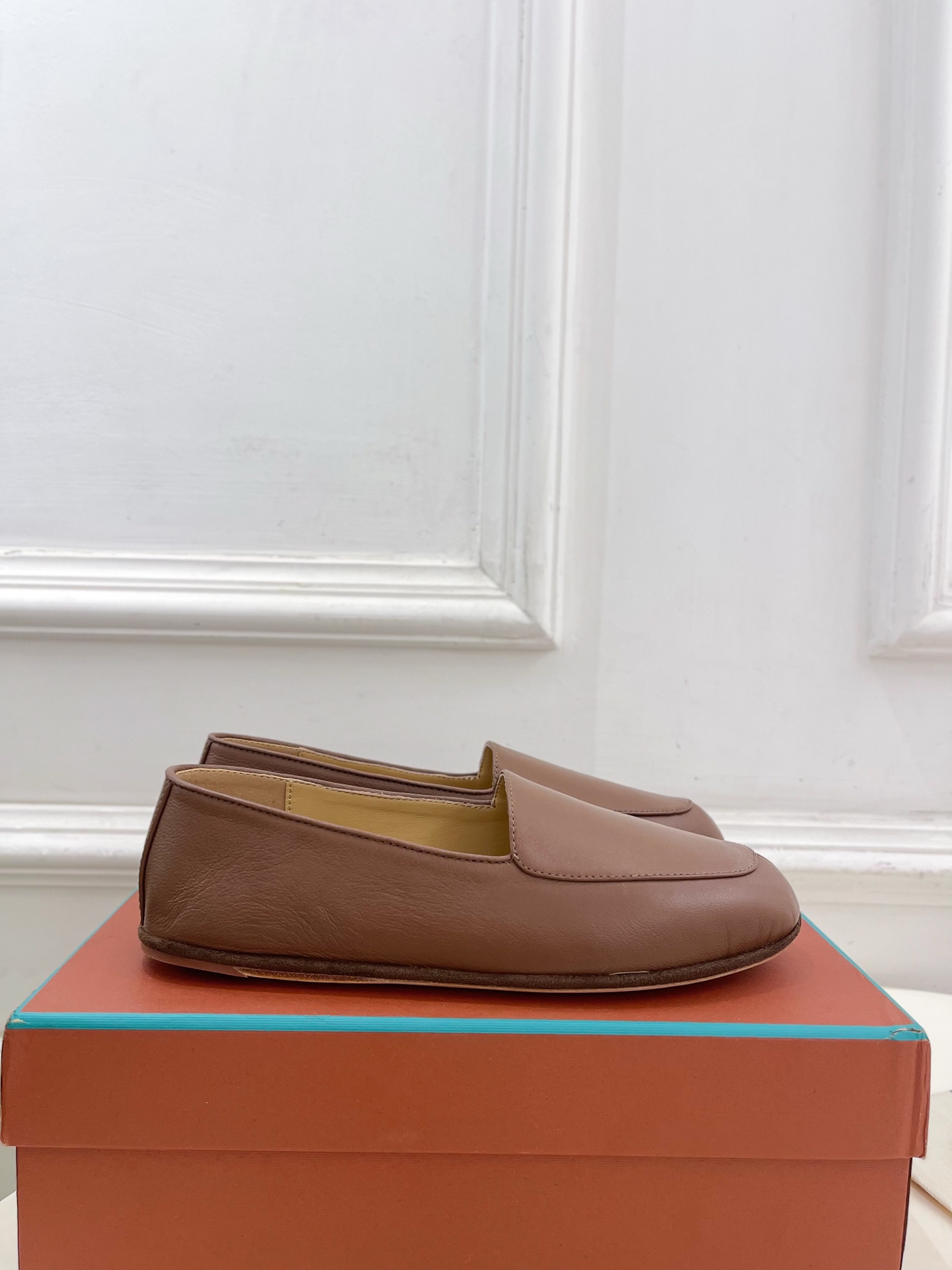 Loro Piana 乐悠翩雅 代购级别⚠️2025春夏新品 Anton Walk复古情侣款乐福鞋 ——