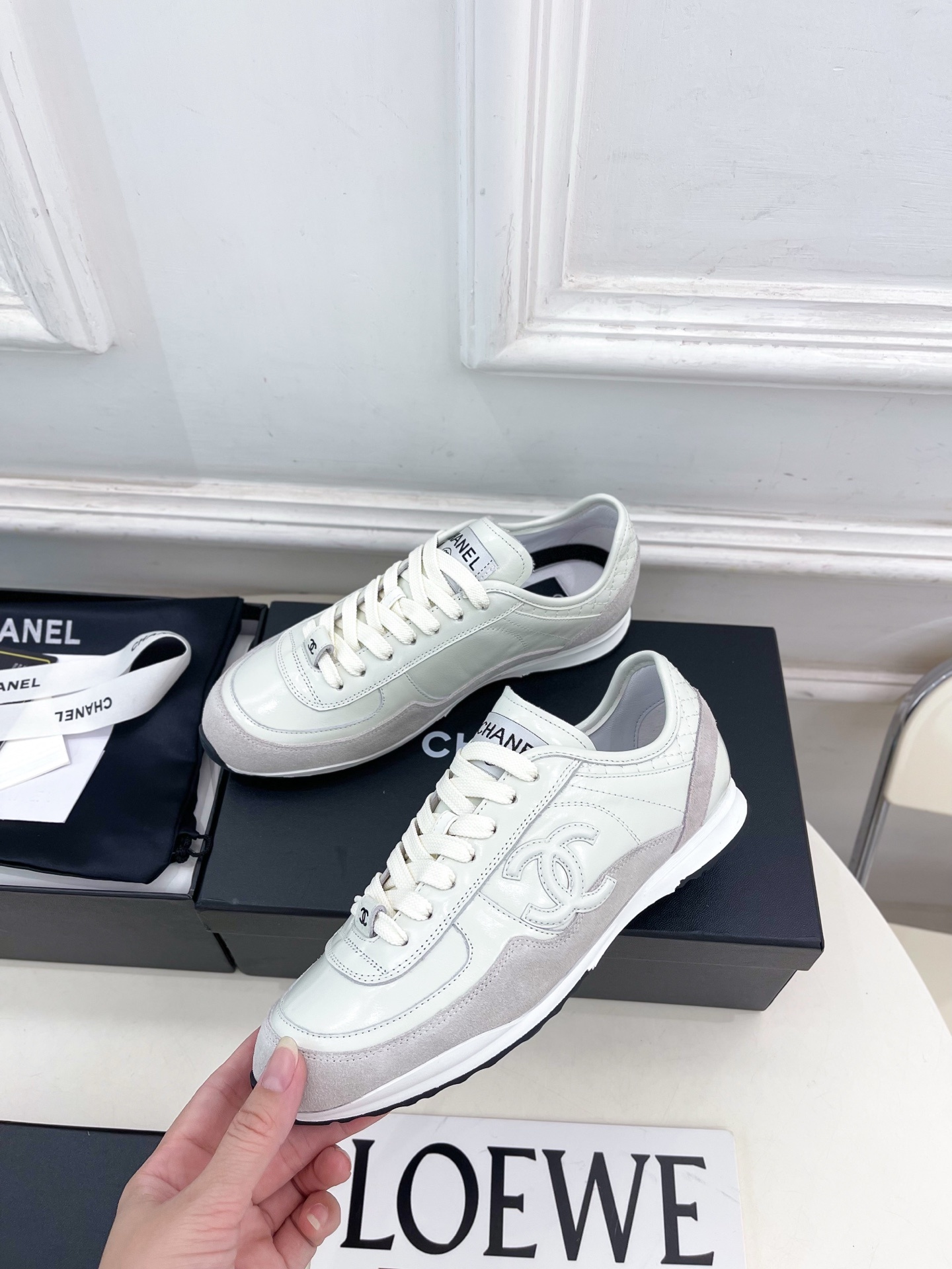 𝐂𝐇𝐀𝐍𝐄𝐋 | 小香 25𝐬𝐬 🦋2025 春夏新品 专柜经典款 小香双C新品休闲运动鞋 德训鞋系列上
