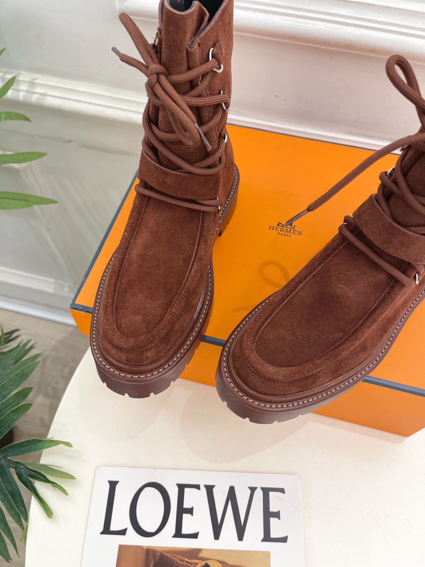 🐎𝐇𝐄𝐑𝐌𝐄* 爱玛仕 25𝐬𝐬 🌈专柜新款 2025秋冬新品走秀款 Land及踝靴系带短靴系列〰◽鞋面