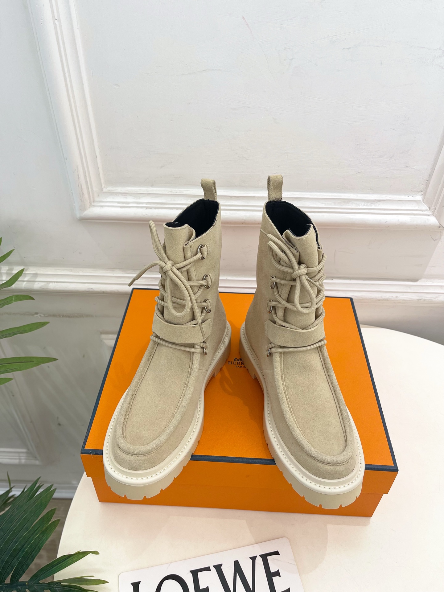 🐎𝐇𝐄𝐑𝐌𝐄* 爱玛仕 25𝐬𝐬 🌈专柜新款 2025秋冬新品走秀款 Land及踝靴系带短靴系列〰◽鞋面