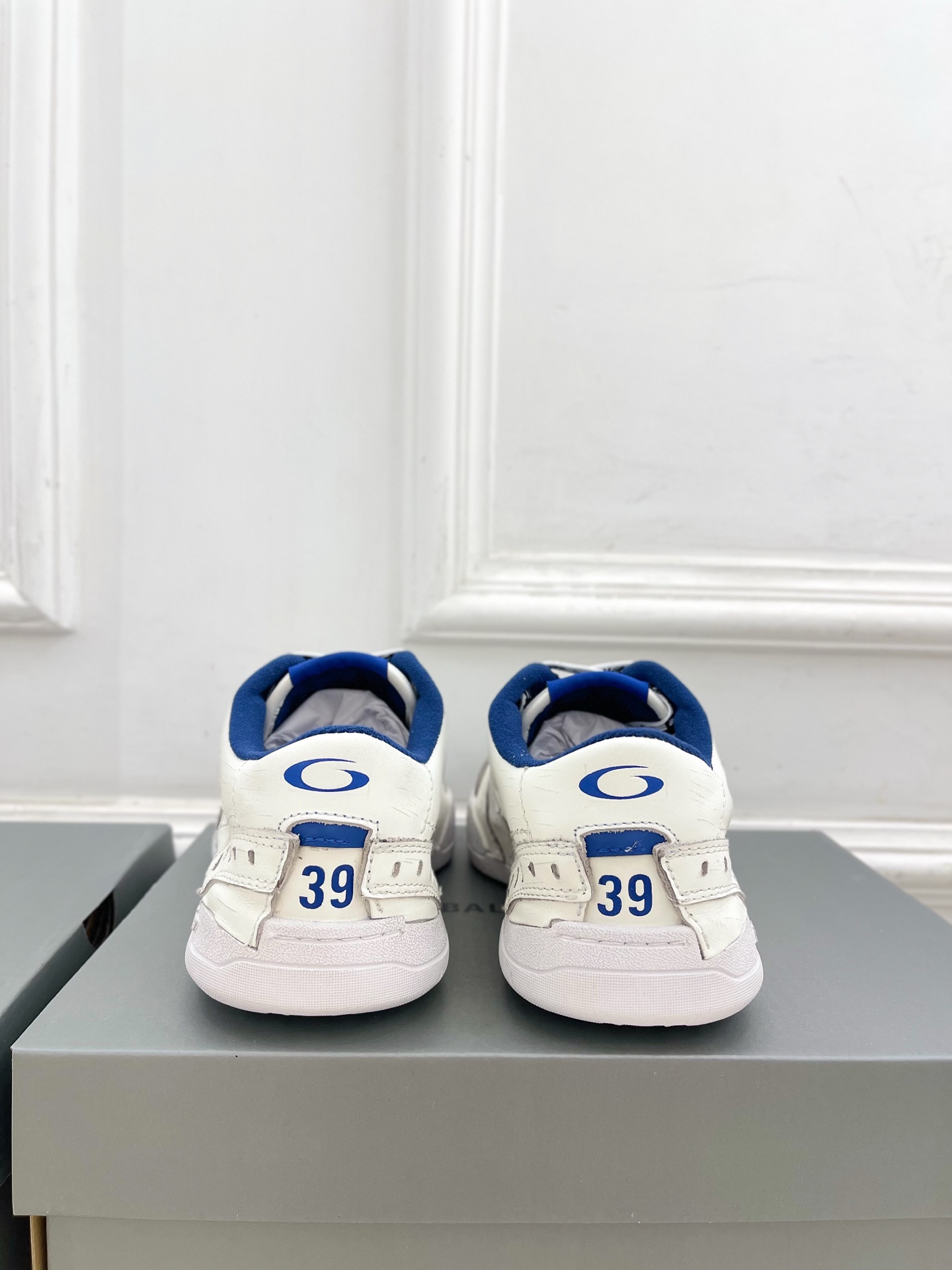 Balenciaga | 巴黎世家 25𝐬𝐬 ⭐️2025春夏新品 -HAMPTONS WORN-OUT