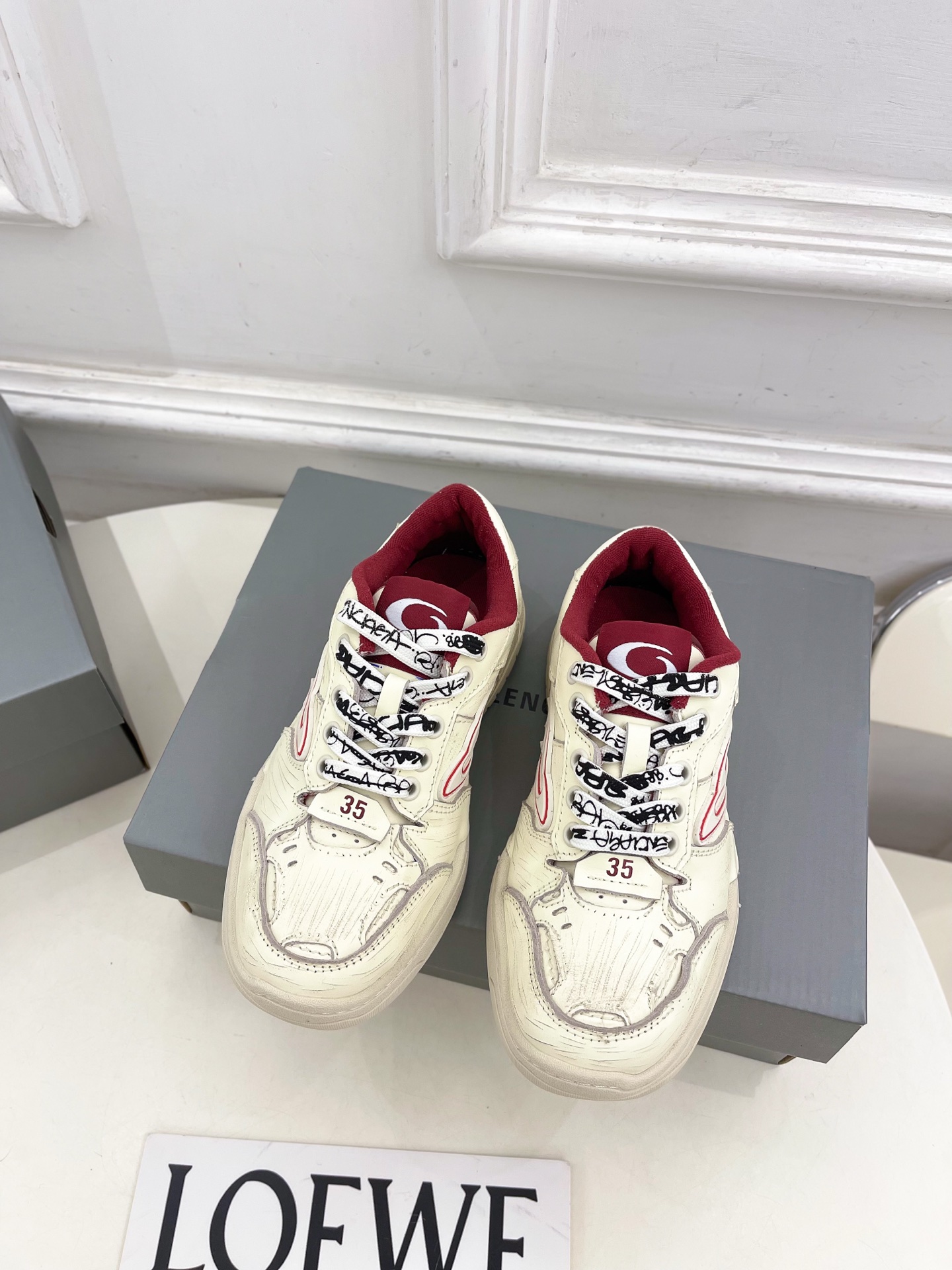Balenciaga | 巴黎世家 25𝐬𝐬 ⭐️2025春夏新品 -HAMPTONS WORN-OUT