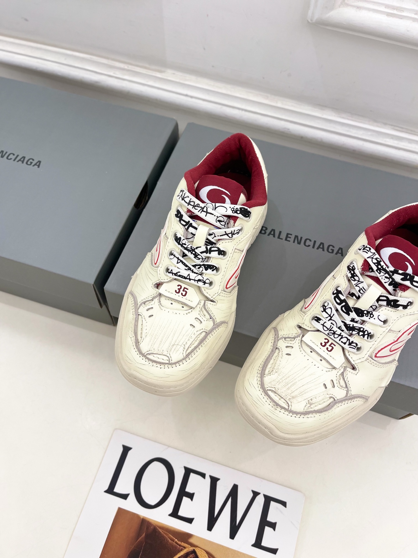 Balenciaga | 巴黎世家 25𝐬𝐬 ⭐️2025春夏新品 -HAMPTONS WORN-OUT