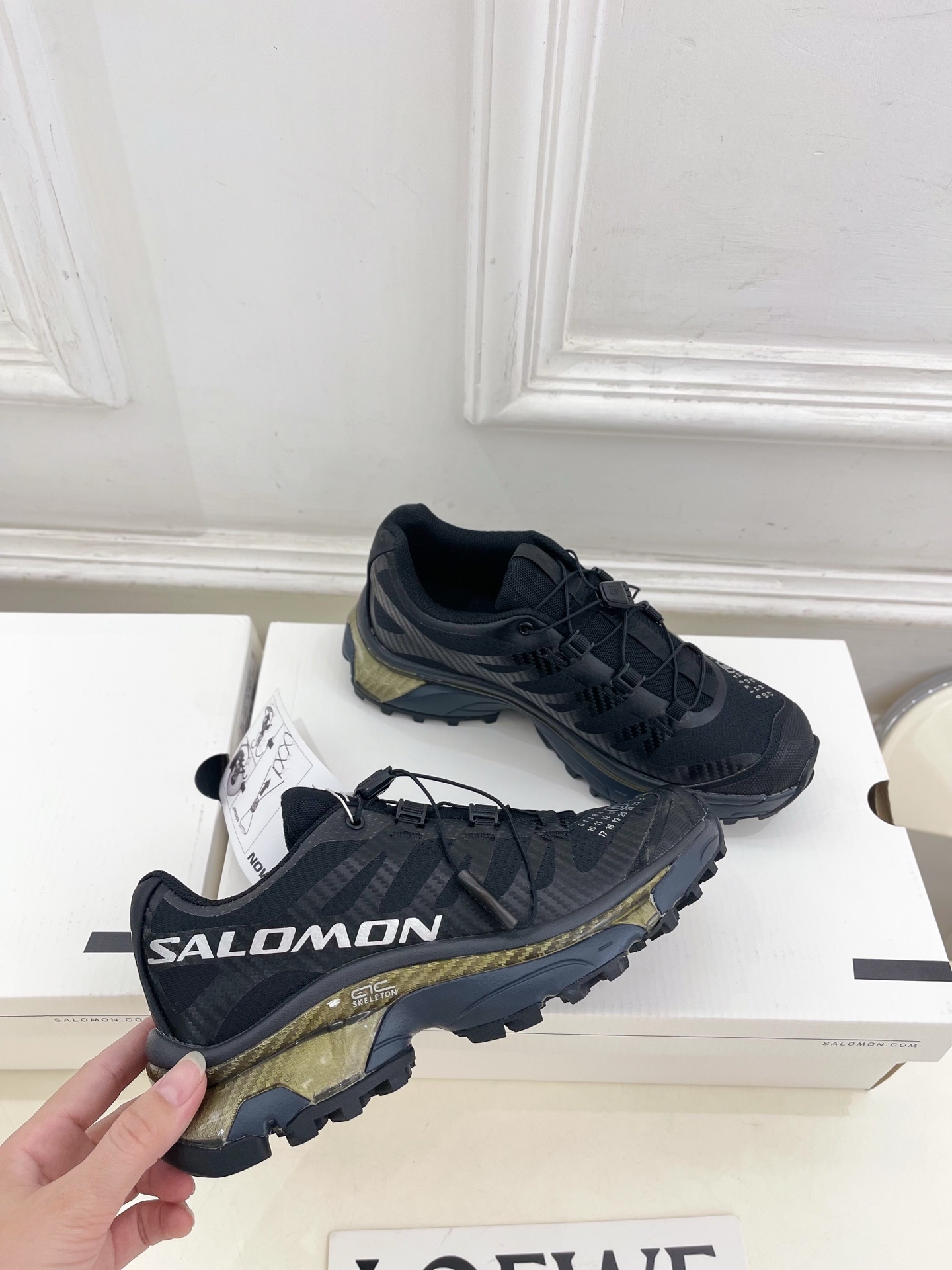 SALOMON x MM6 XT-4 mule情侣款机能休闲运动鞋自从入手它 我鞋柜里其他鞋都失宠了。这