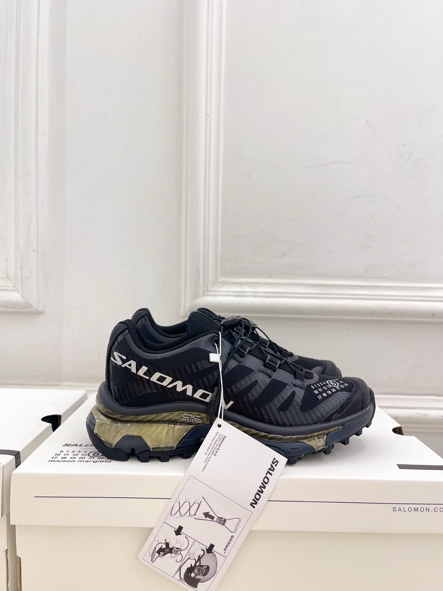 SALOMON x MM6 XT-4 mule情侣款机能休闲运动鞋自从入手它 我鞋柜里其他鞋都失宠了。这