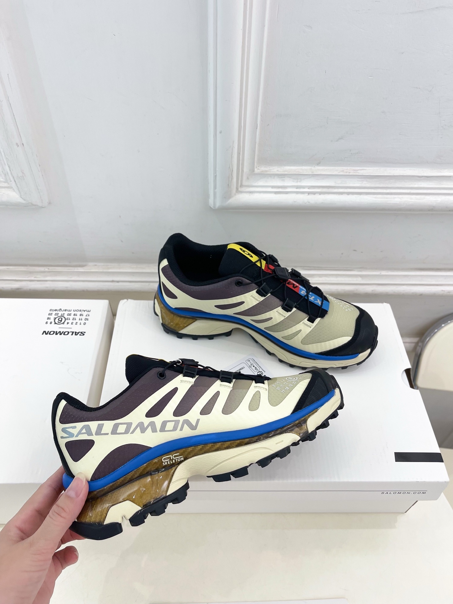SALOMON x MM6 XT-4 mule情侣款机能休闲运动鞋自从入手它 我鞋柜里其他鞋都失宠了。这