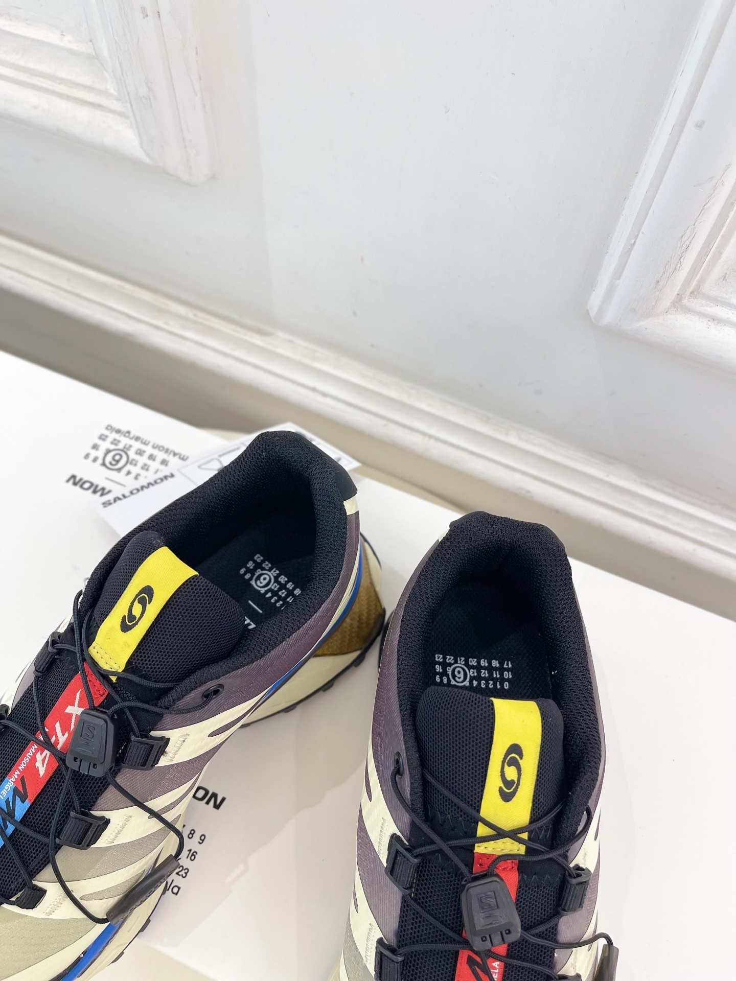 SALOMON x MM6 XT-4 mule情侣款机能休闲运动鞋自从入手它 我鞋柜里其他鞋都失宠了。这