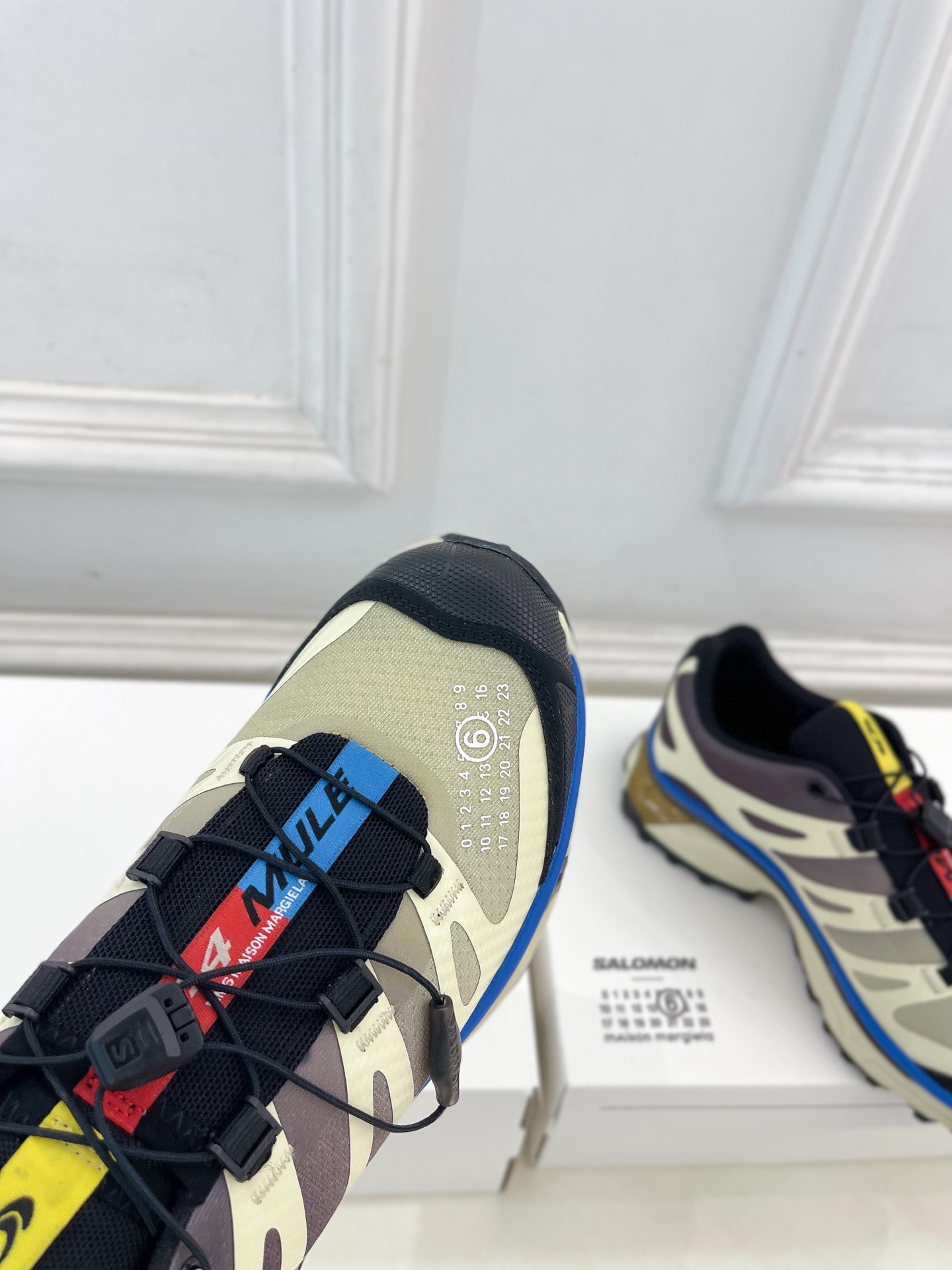 SALOMON x MM6 XT-4 mule情侣款机能休闲运动鞋自从入手它 我鞋柜里其他鞋都失宠了。这