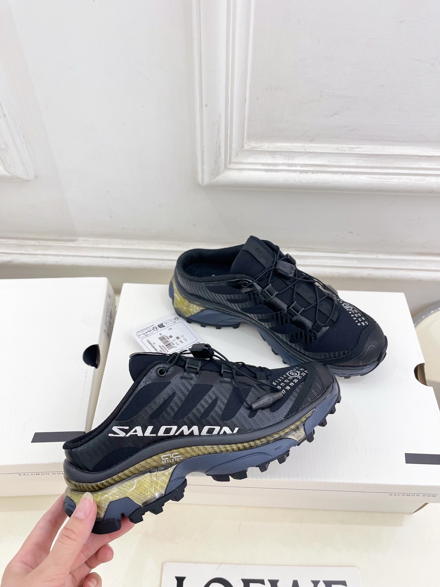 SALOMON x MM6 XT-4 mule情侣款机能休闲运动鞋自从入手它 我鞋柜里其他鞋都失宠了。这