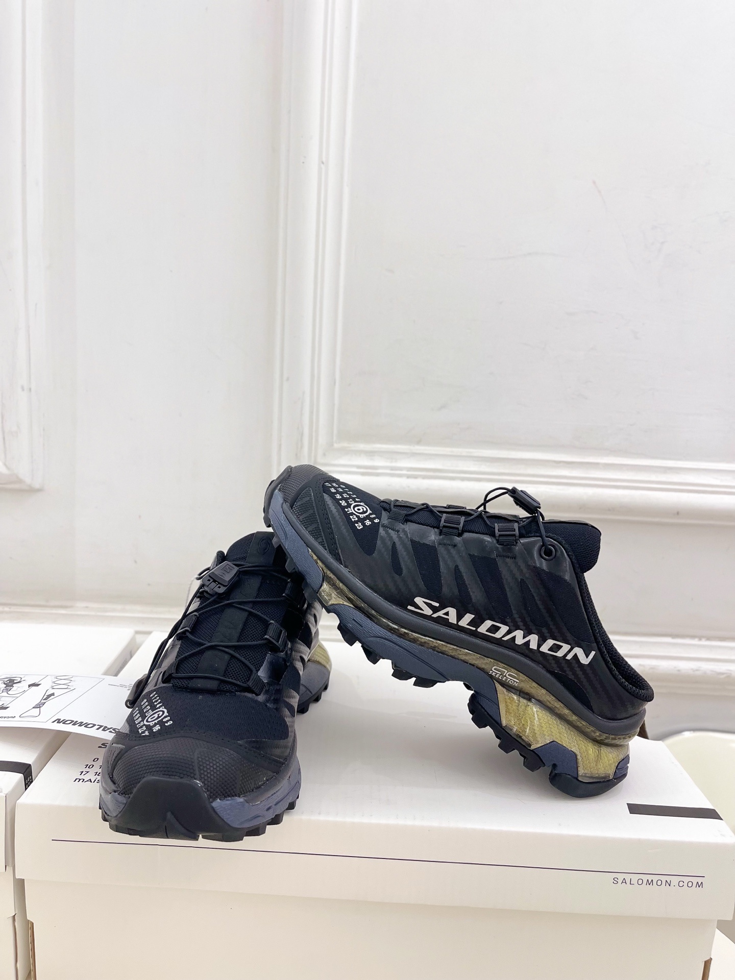 SALOMON x MM6 XT-4 mule情侣款机能休闲运动鞋自从入手它 我鞋柜里其他鞋都失宠了。这