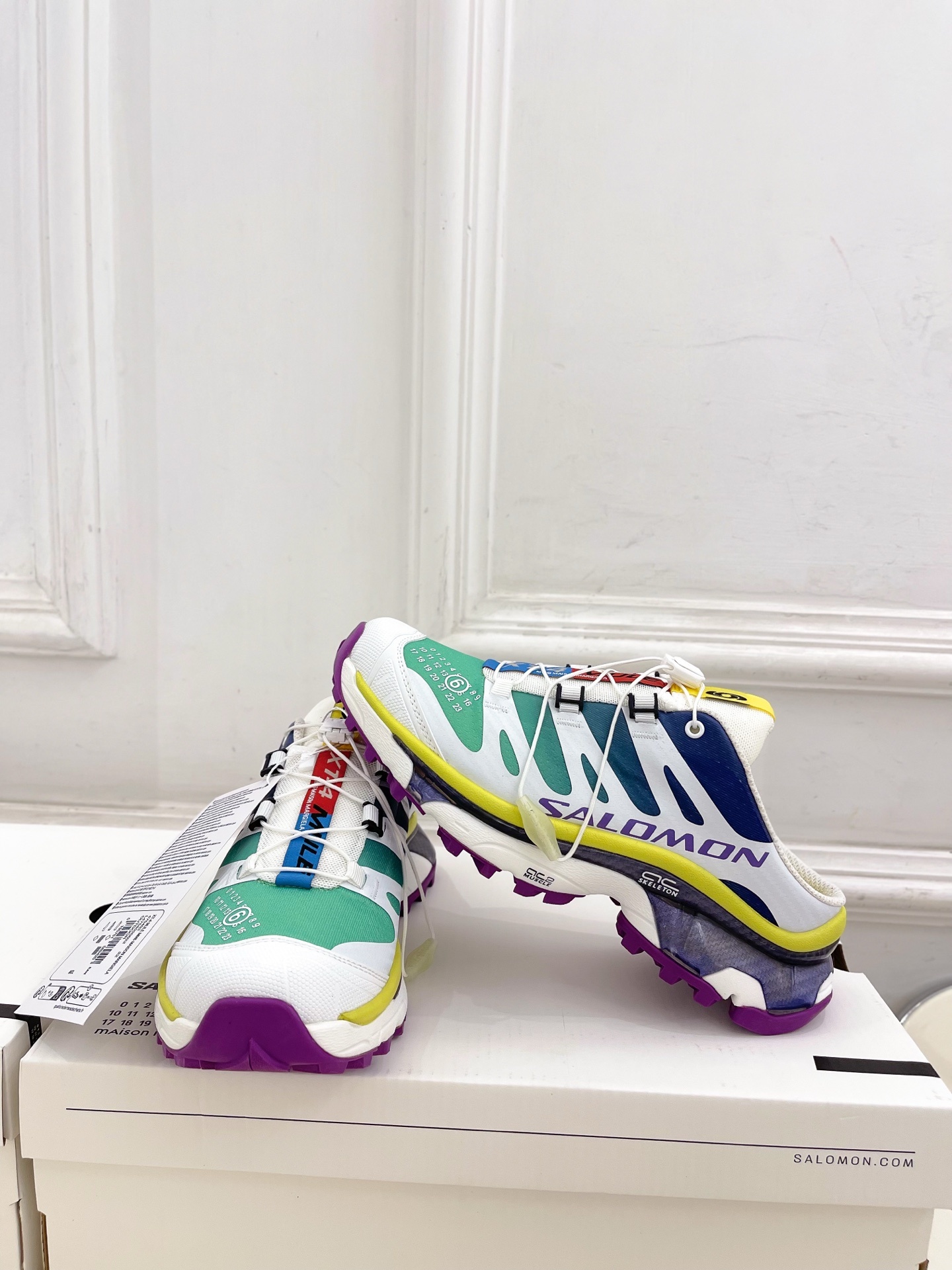 SALOMON x MM6 XT-4 mule情侣款机能休闲运动鞋自从入手它 我鞋柜里其他鞋都失宠了。这