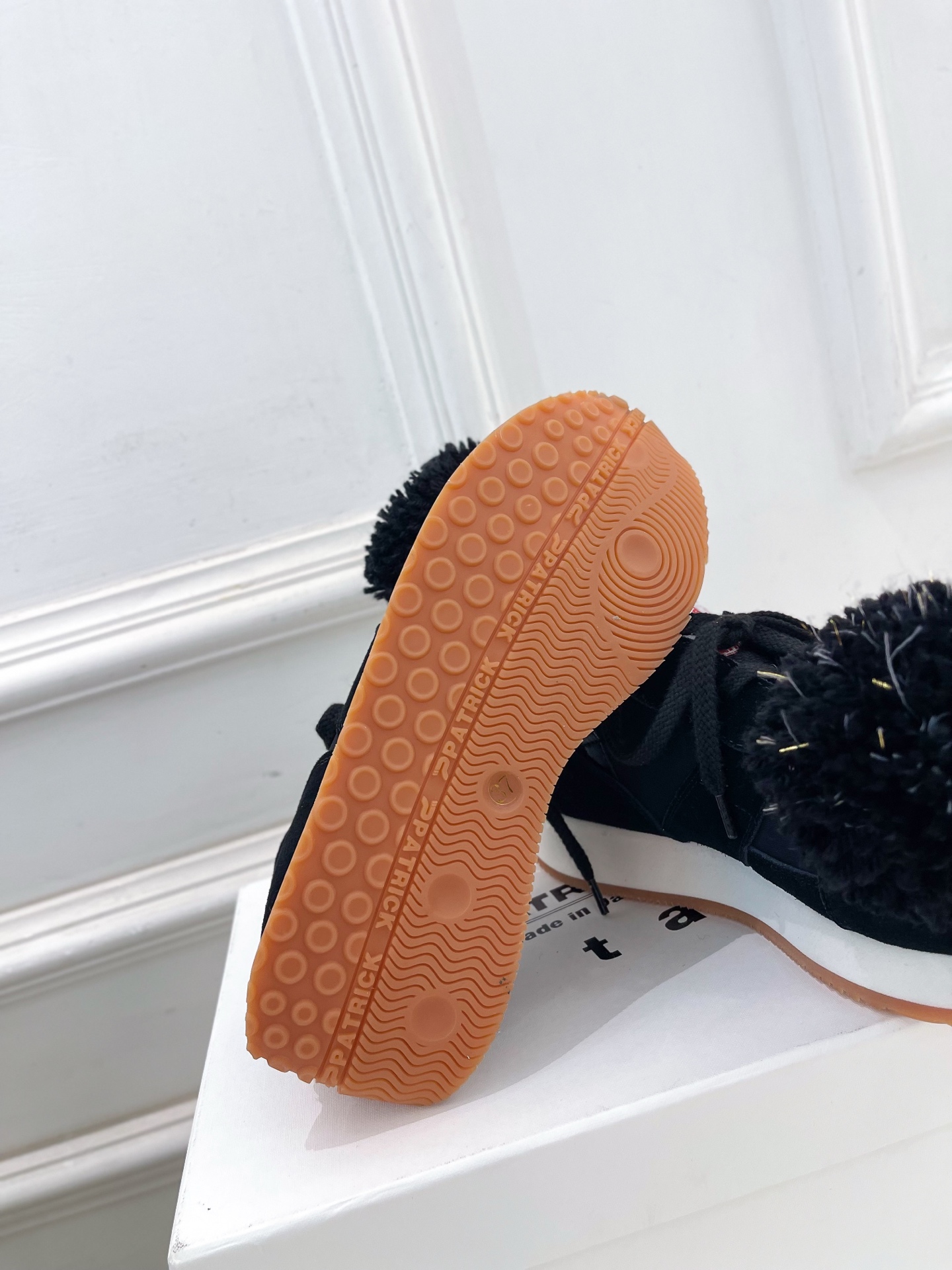 PATRICK 25𝐬𝐬 秋冬新品 绣球阿甘鞋运动休闲鞋————————— 作为这两年最受欢迎的鬼才设计