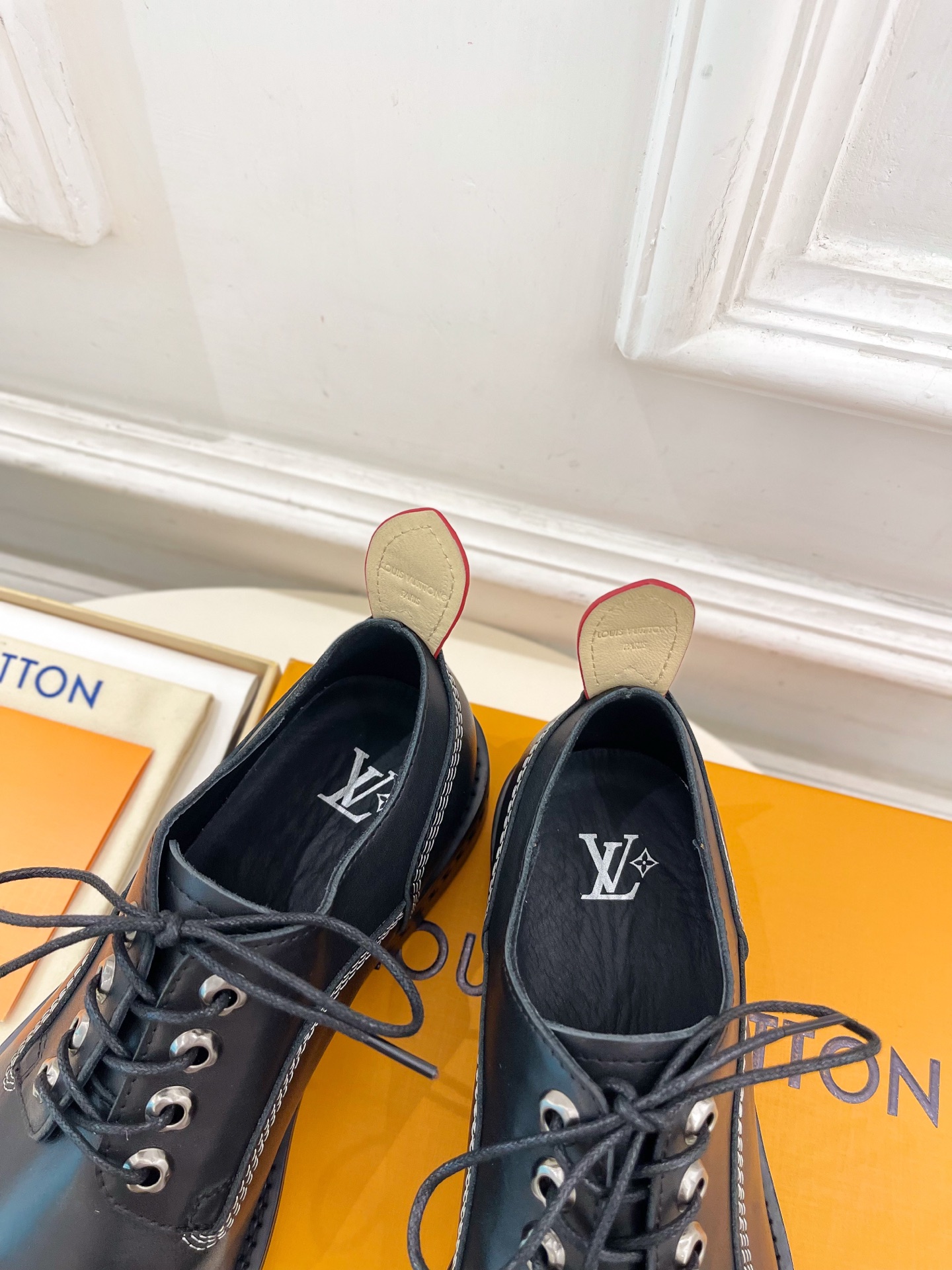 LV | 路易威登 25𝐬𝐬🧡💚2025秋冬新品 顶级版本⚠️专柜主打最新款 LV BUBBLE 系带德