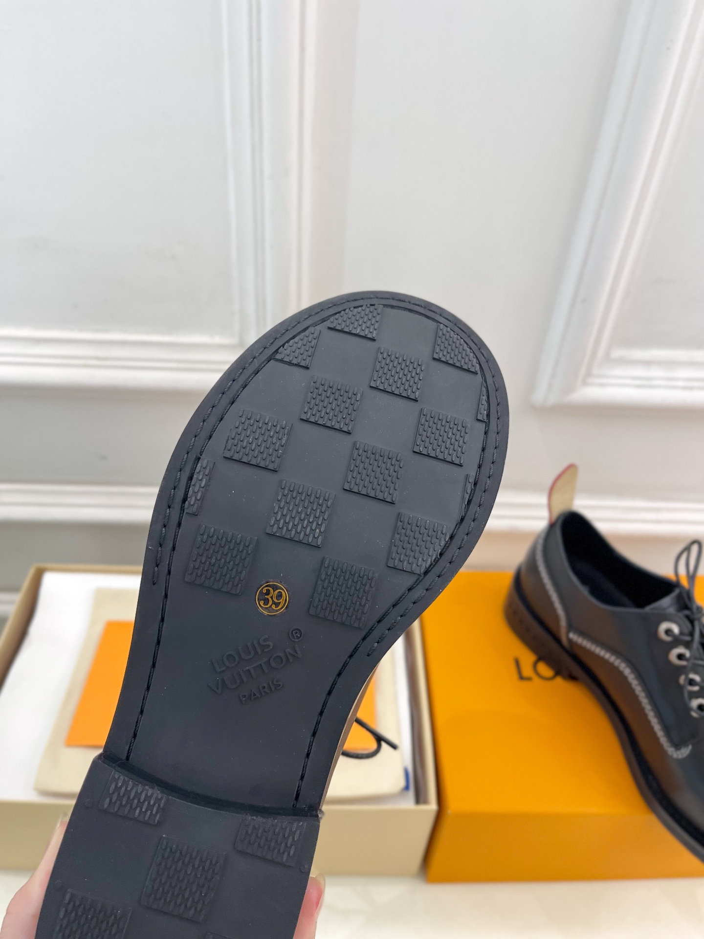 LV | 路易威登 25𝐬𝐬🧡💚2025秋冬新品 顶级版本⚠️专柜主打最新款 LV BUBBLE 系带德