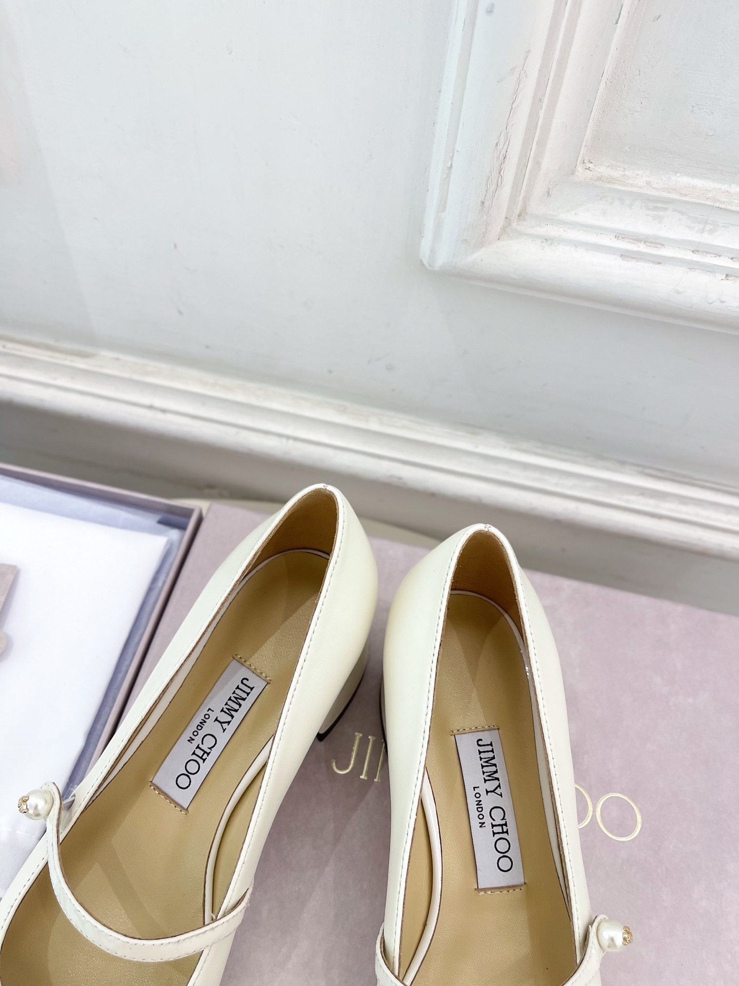 JimmyChoo✨吉米周 25ss ——— 2025秋冬新品 专柜最新 ELISA 45拼色珍珠粗跟玛